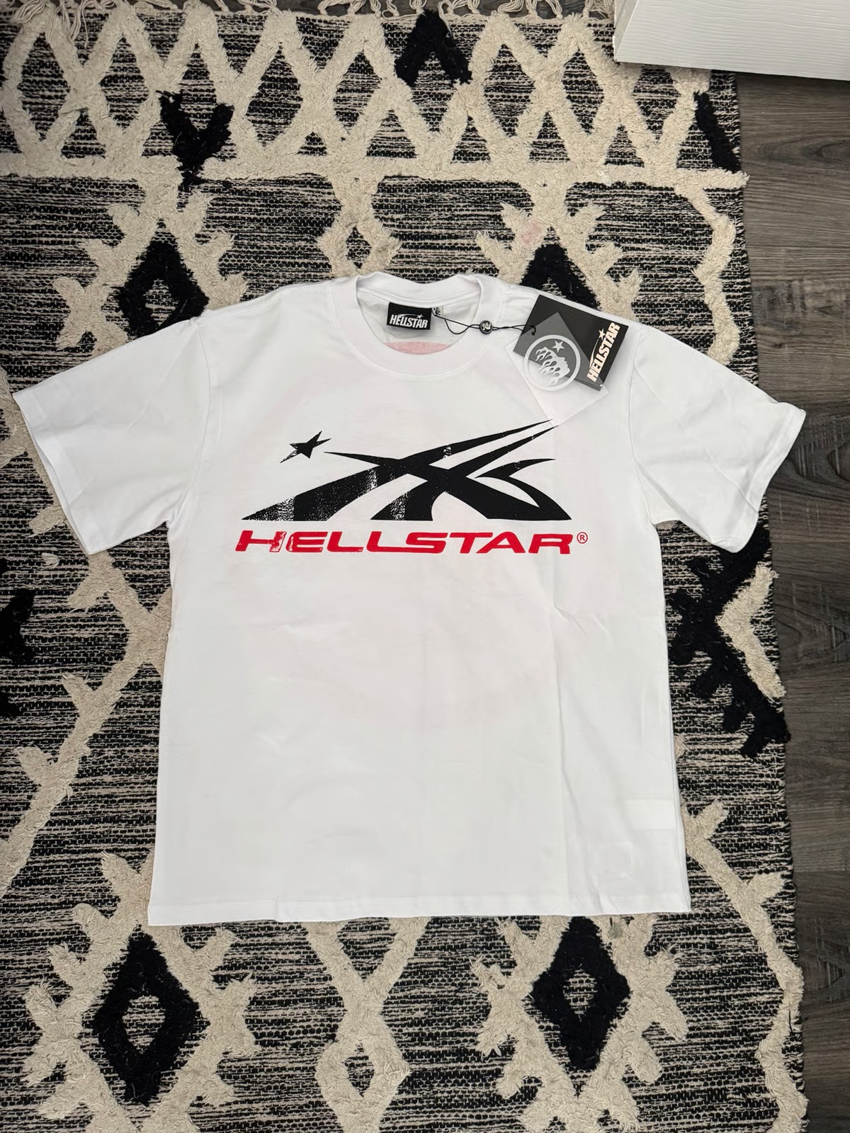 Hellstar T-shirt 501 review Jean Allen