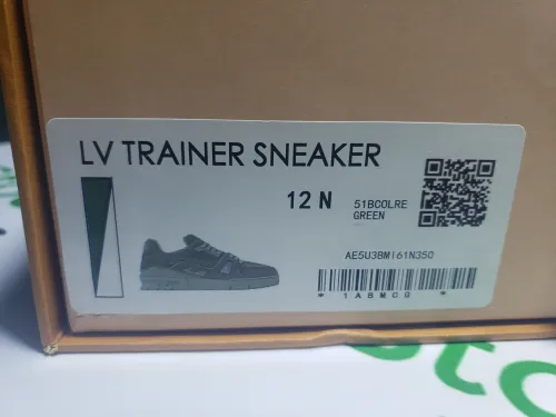 Louis Vuitton LV Trainer Sneaker Green 1AHTG3 review 