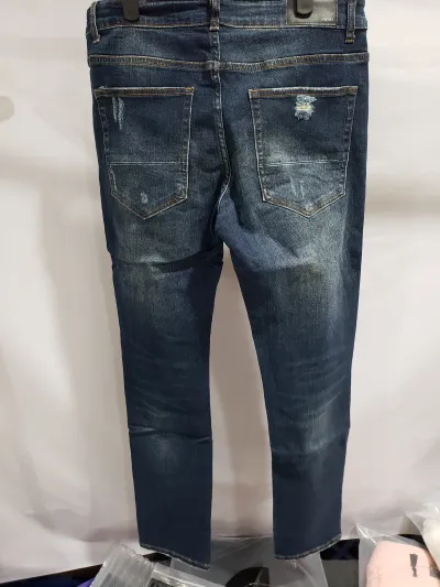 AMIRI Stonewashed Distressed Slim Cut Jeans Deep Classic Blue review Stockxkicks 03