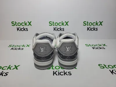 Louis Vuitton LV Trainer Sneaker Grey 1AHOUD review Stockxkicks 01