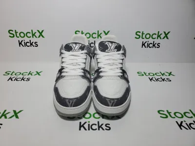 Louis Vuitton LV Trainer Sneaker Grey 1AHOUD review Stockxkicks 03