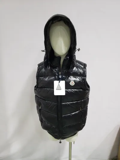 Moncler Bormes Down Vest Black review Stockxkicks  02