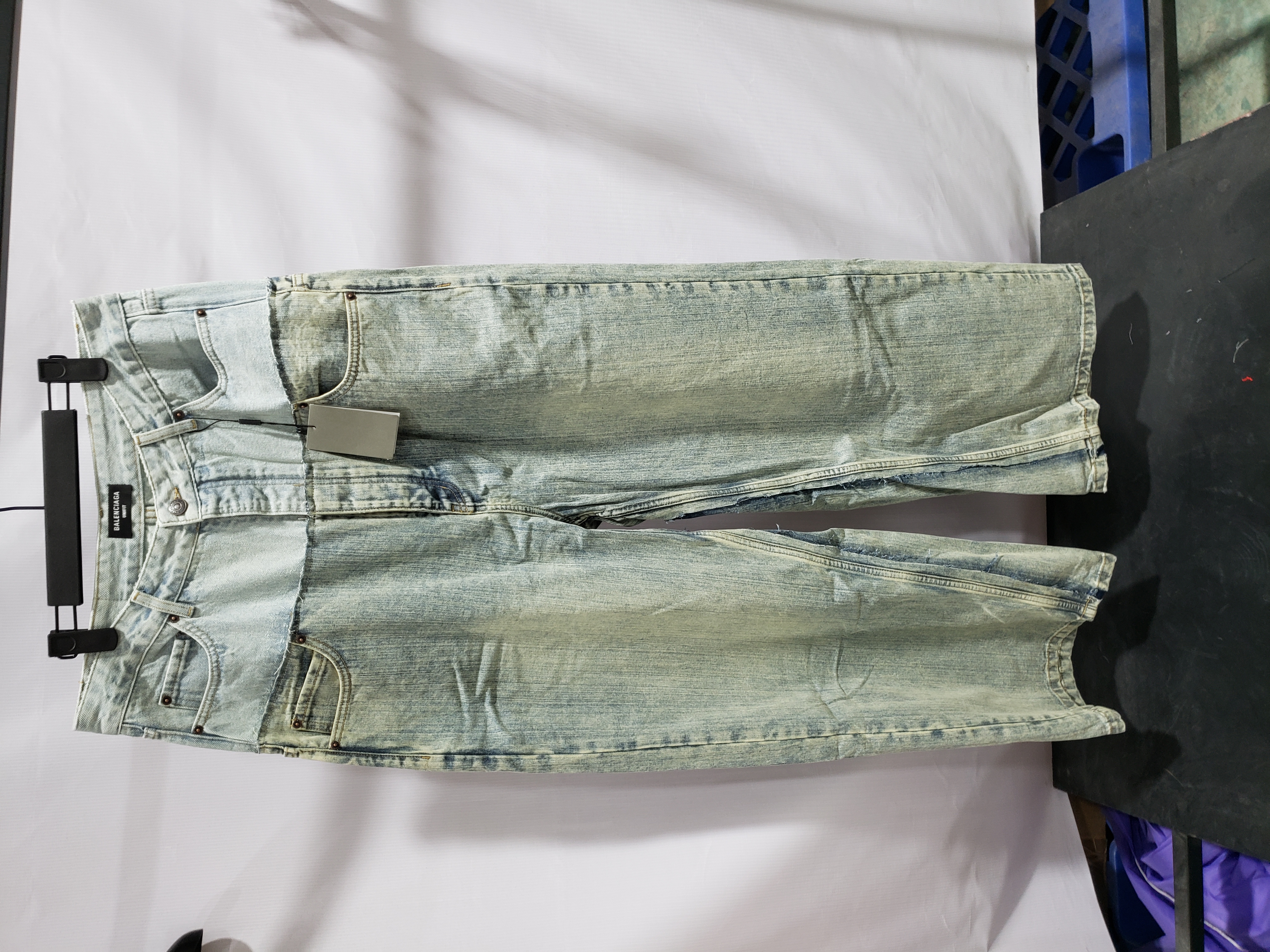 BALENCIAGA Cut-up Baggy Jeans Pants Blac/Blue 805094TRW918700 review Stockxkicks 05