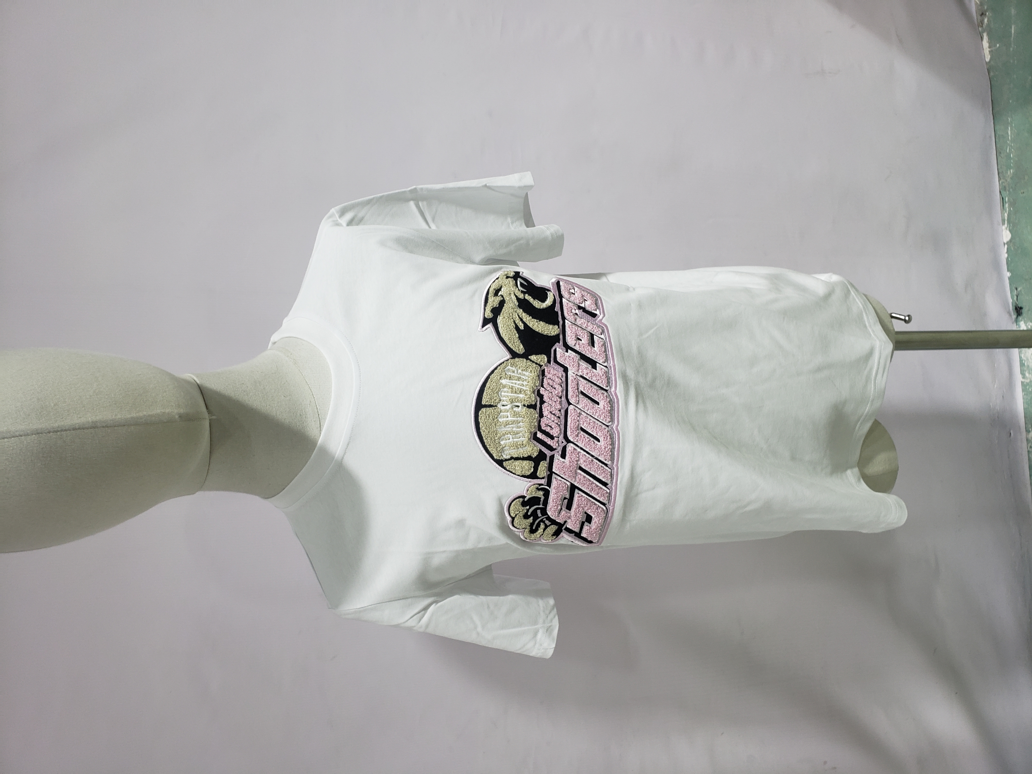Trapstar Shooters Chenille Short Set White/Pink review Stockxkicks 01