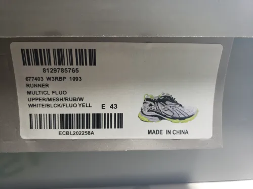 Balenciaga Runner White Neon Yellow 677402 W3RBP 1093 review 
