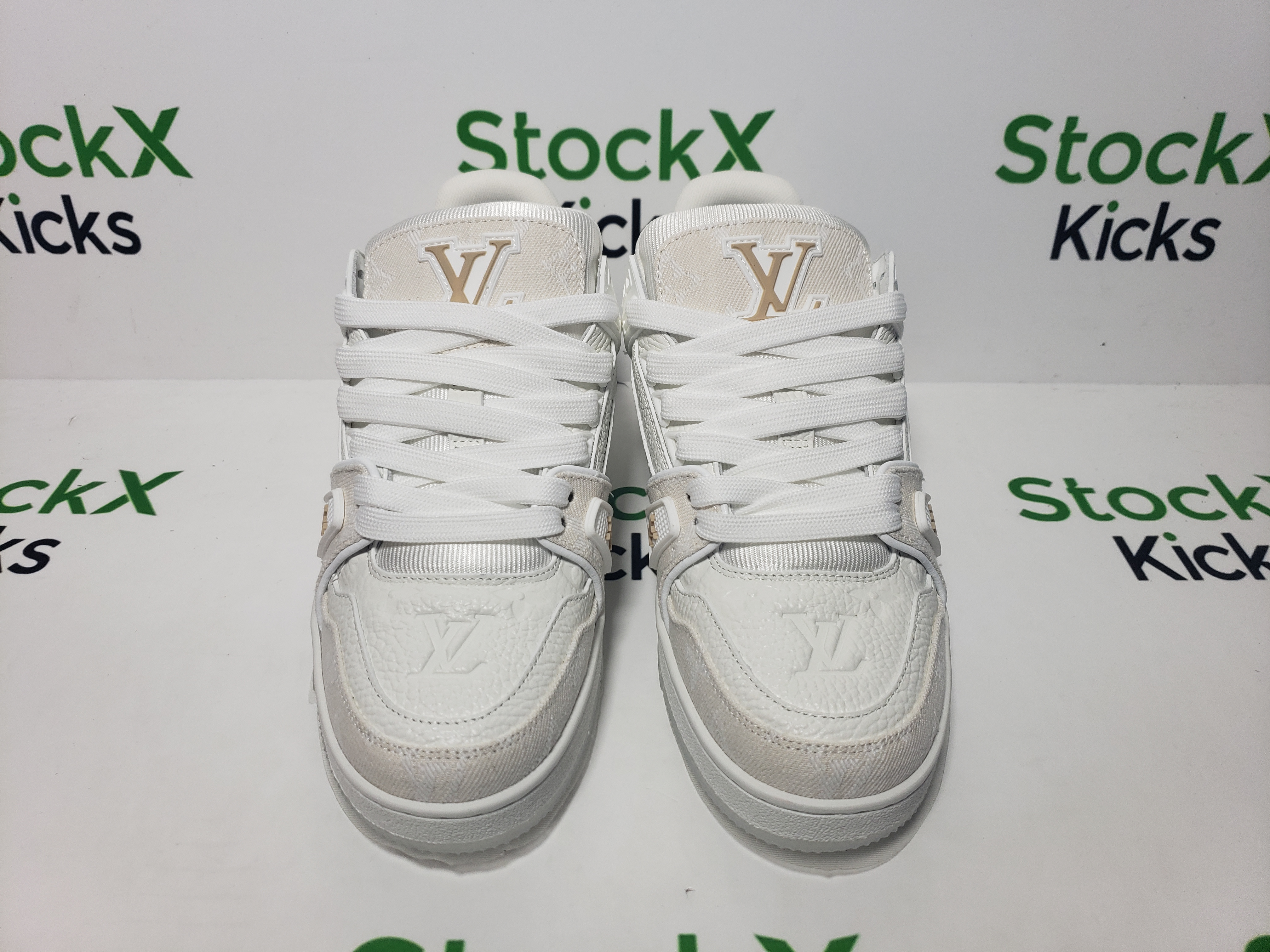 Louis Vuitton Trainer Sneaker Apricot 1AHTME review Stockxkicks 01