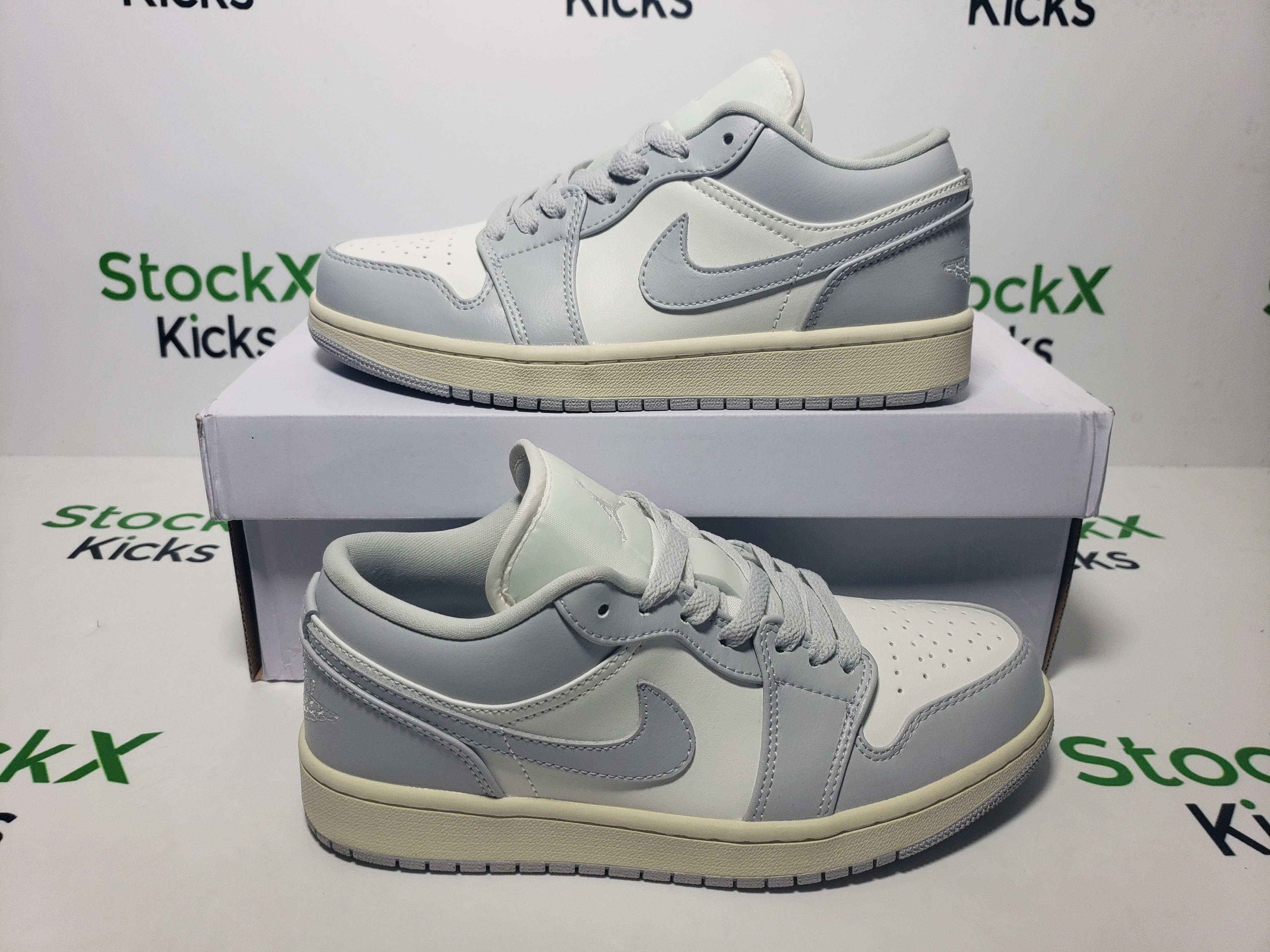 LJR Batch Air Jordan 1 Low "Light Grey/Sail" DC0774-103 review Stockxkicks 05
