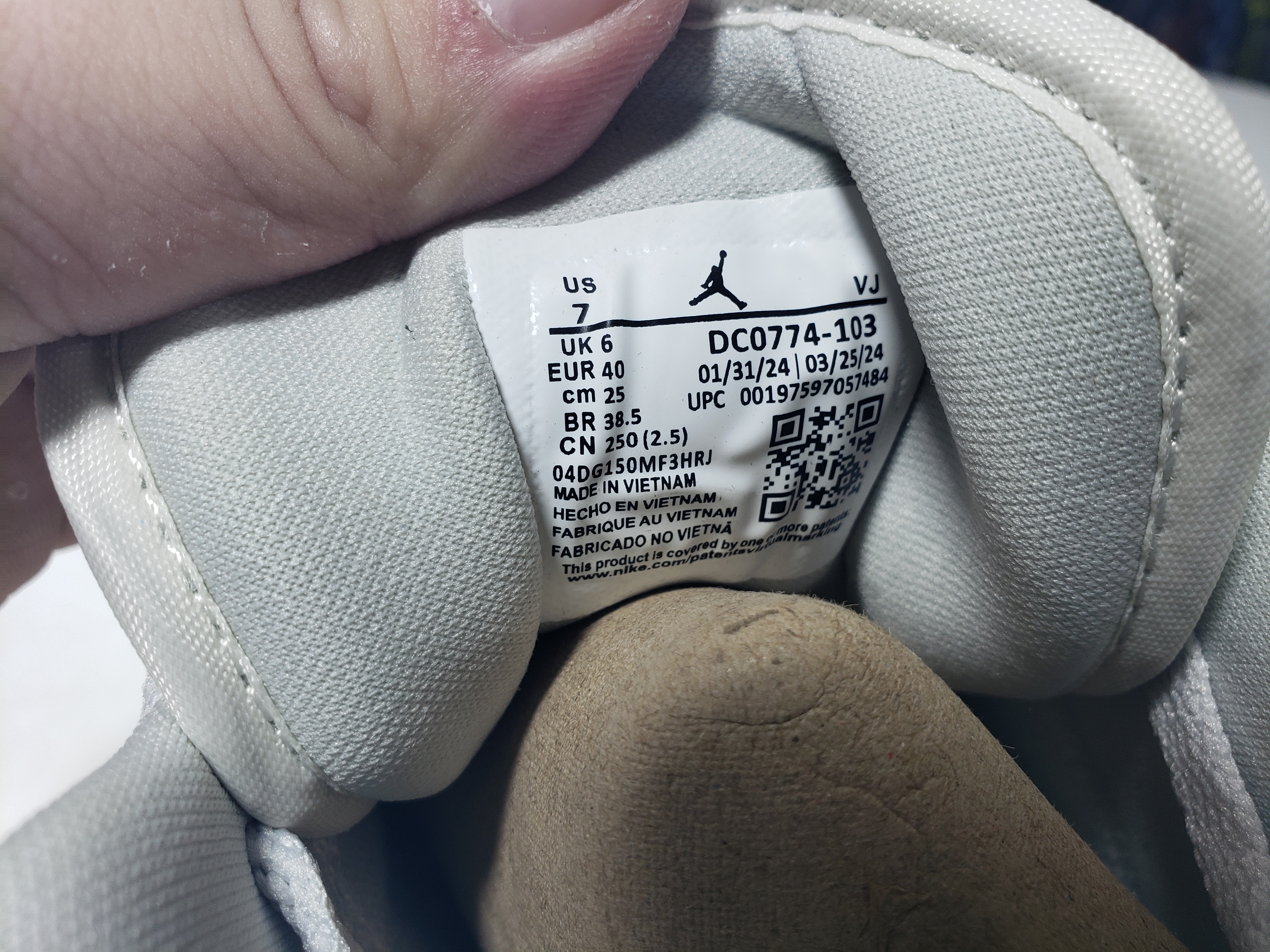 LJR Batch Air Jordan 1 Low "Light Grey/Sail" DC0774-103 review Stockxkicks 03