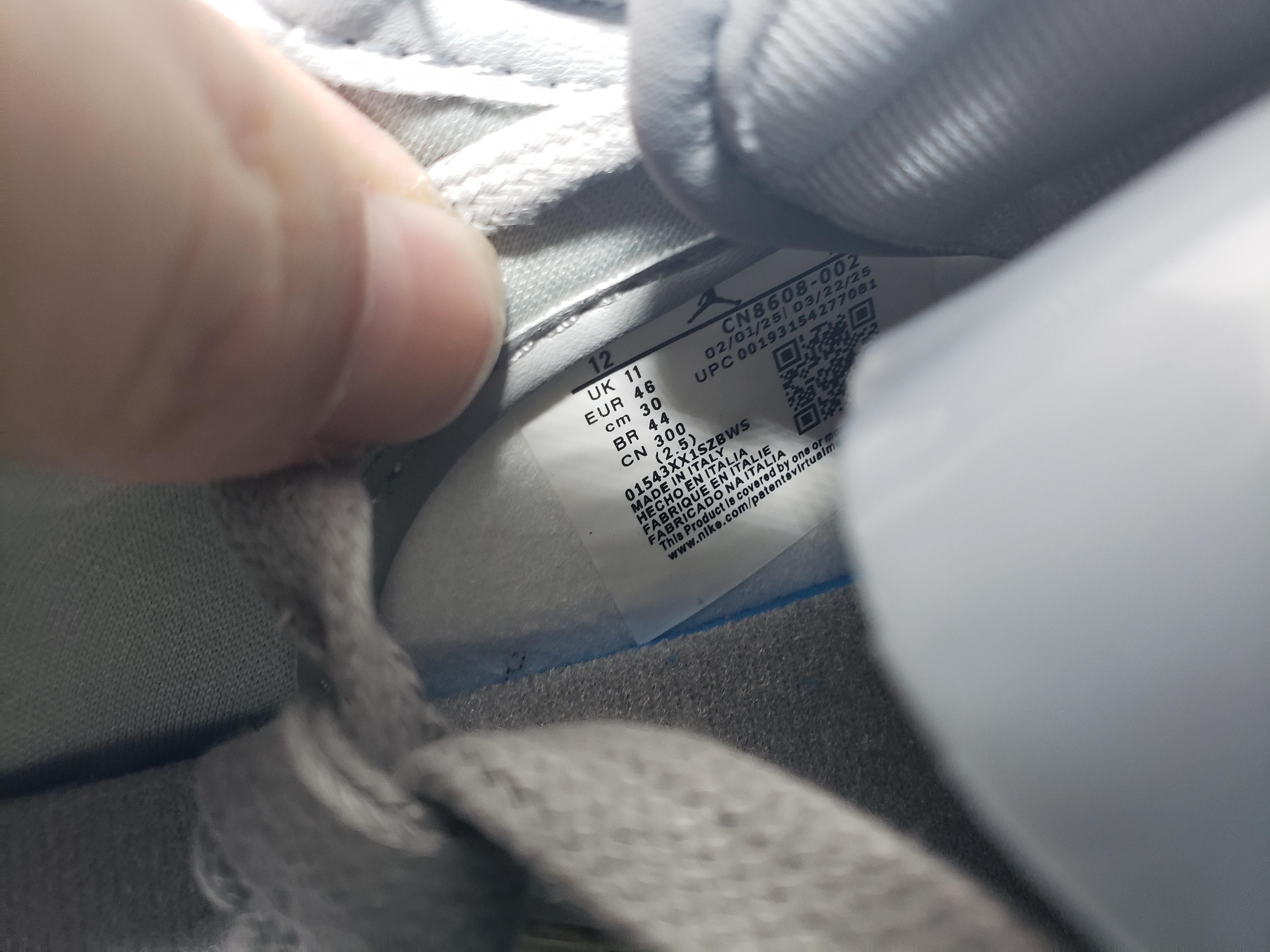 PK God Batch Air Jordan 1 Retro Low Dior CN8608-002 review Stockxkicks 03