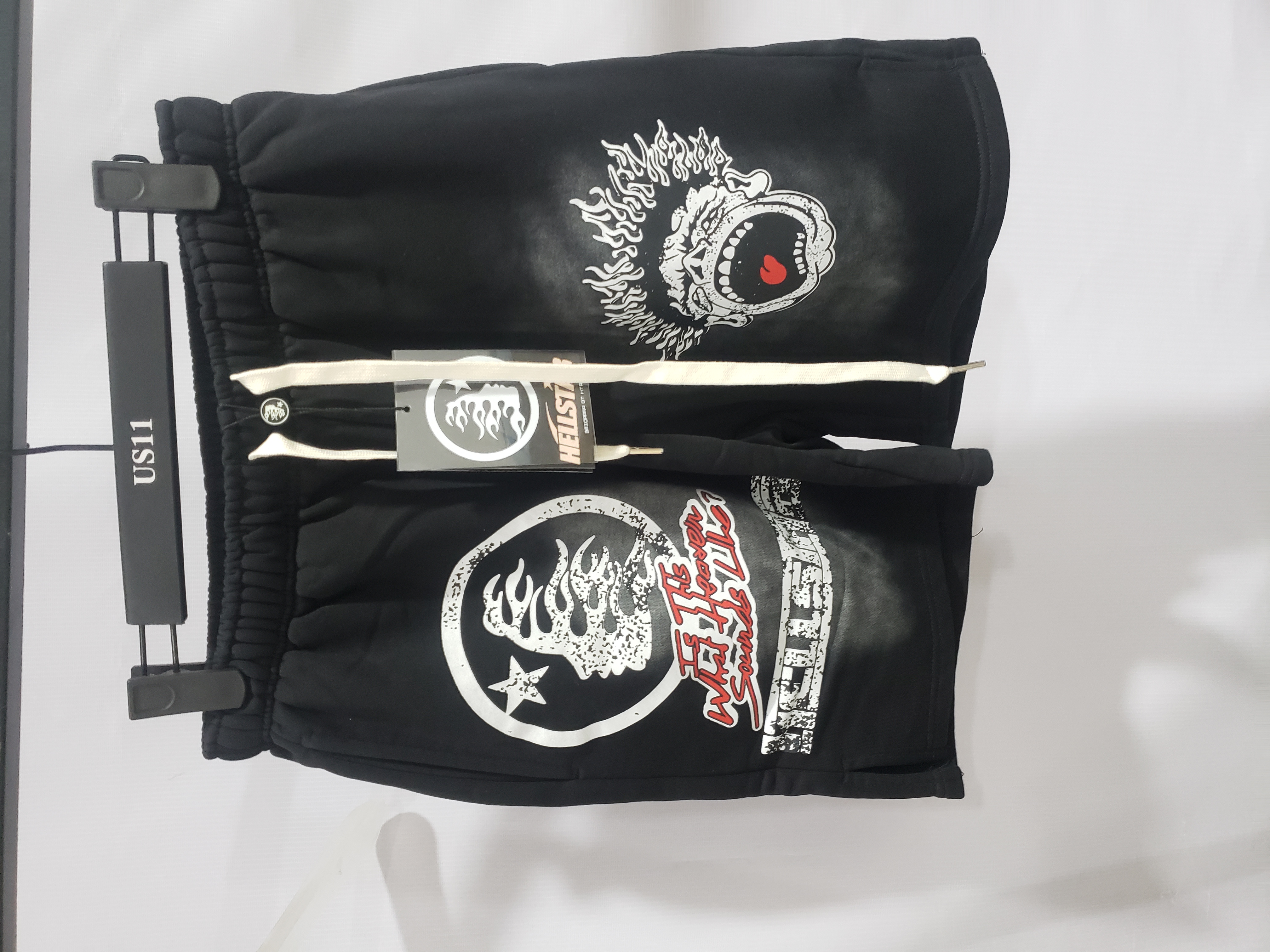 Hellstar Shorts 702-0302 review stockxkicks 01