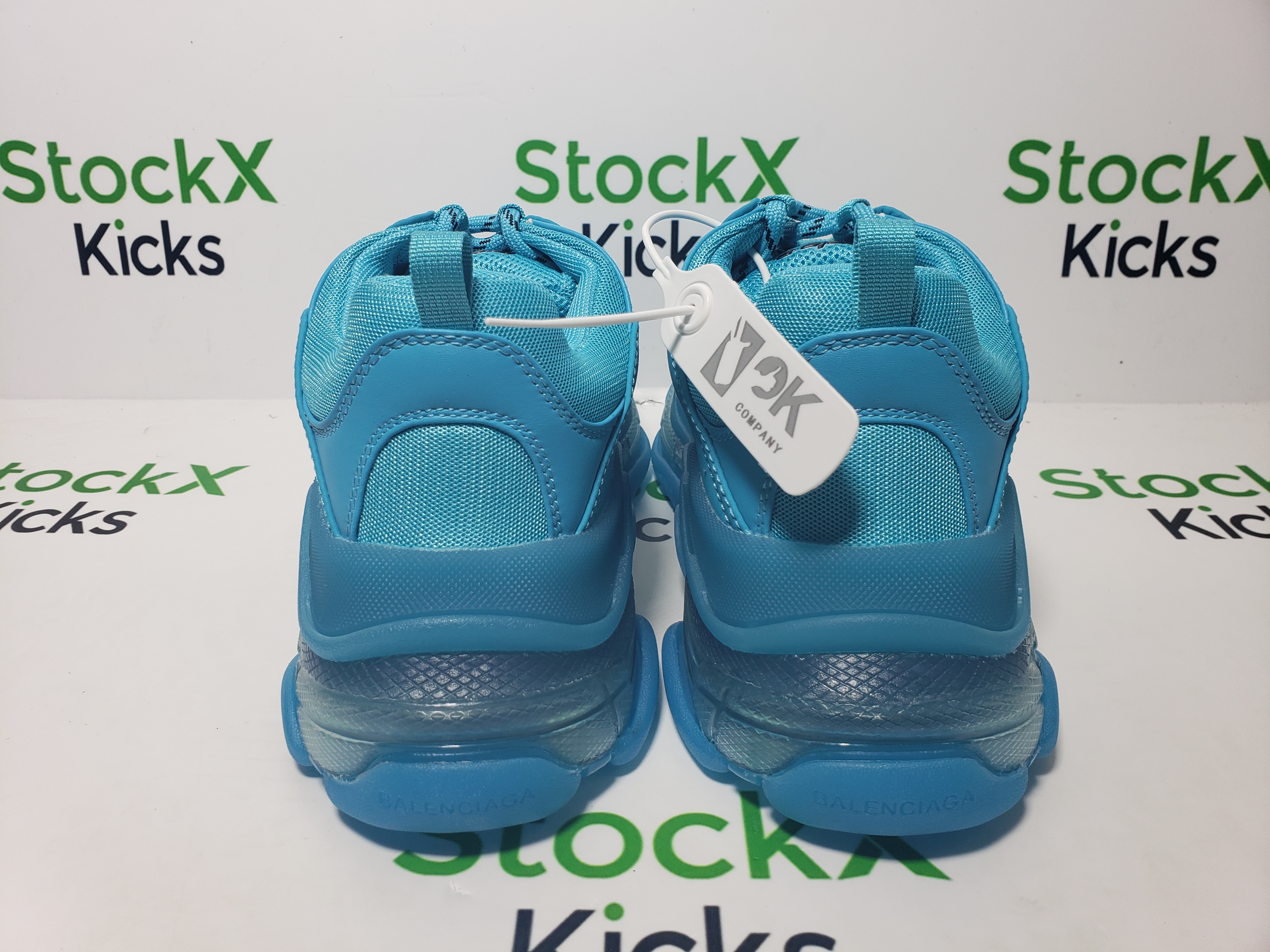 Balenciaga Triple S Cyanin 544351 W09O1 9008 review stockxkicks 02