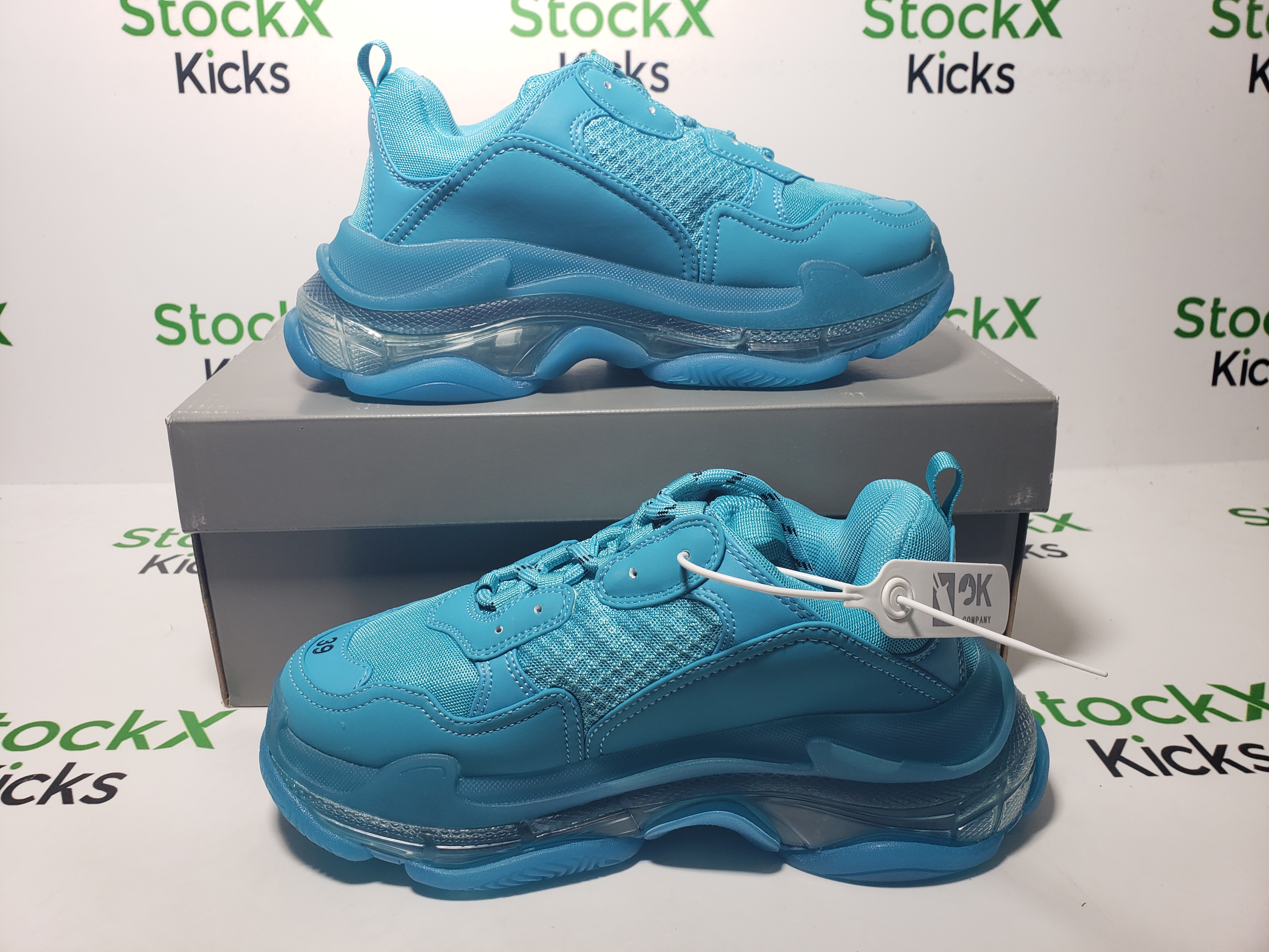 Balenciaga Triple S Cyanin 544351 W09O1 9008 review stockxkicks 06