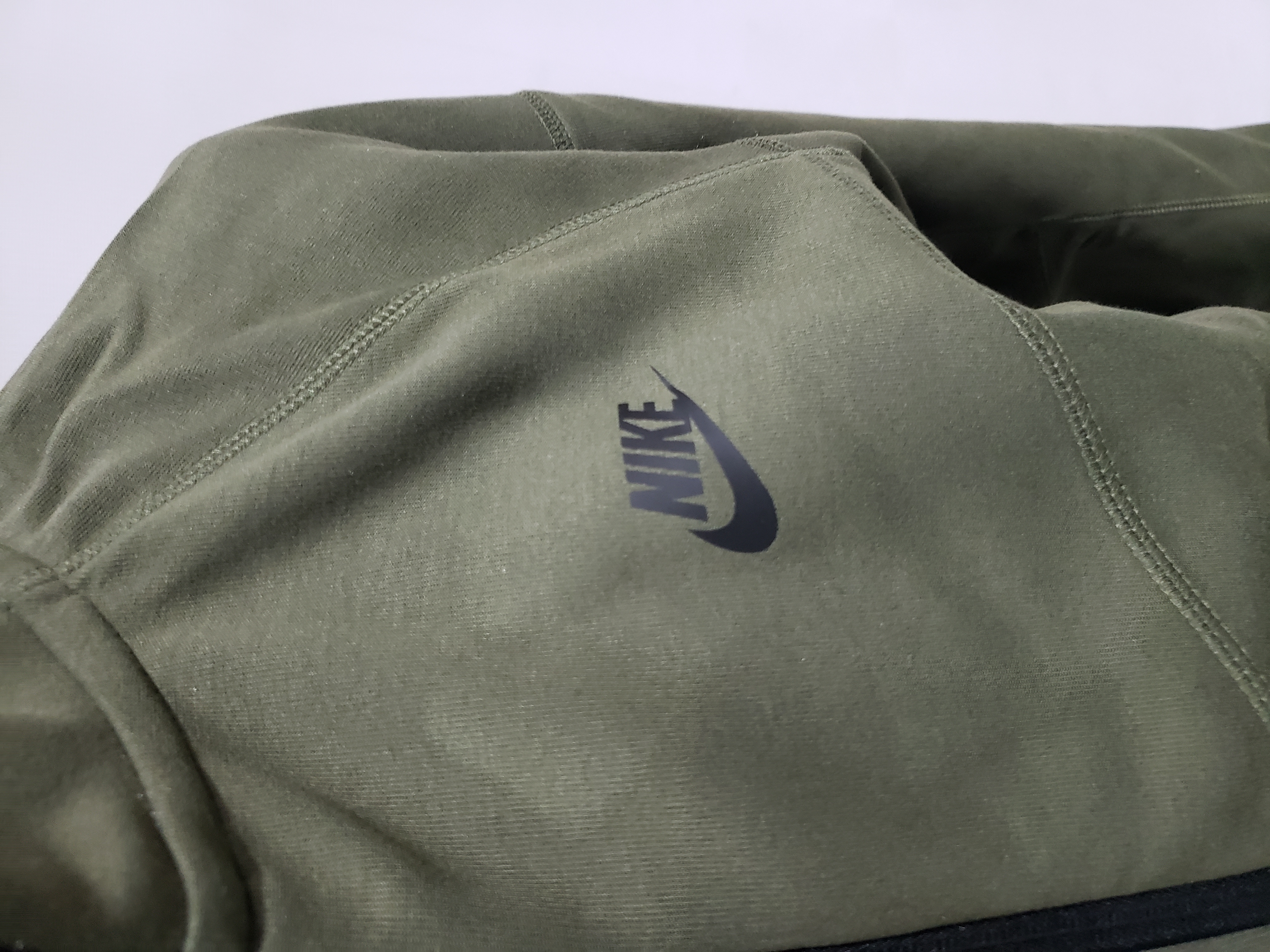 Nike Sportswear Tech Fleece Hoodie & Joggers Pant Set Black/Grey/Army Green/Khaki YZ FB7922 8002 review stockxkicks 02