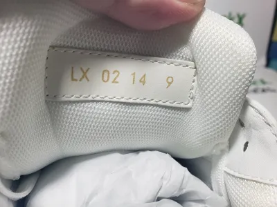 Louis Vuitton Trainer White Denim MS0241 review stockxkicks 03