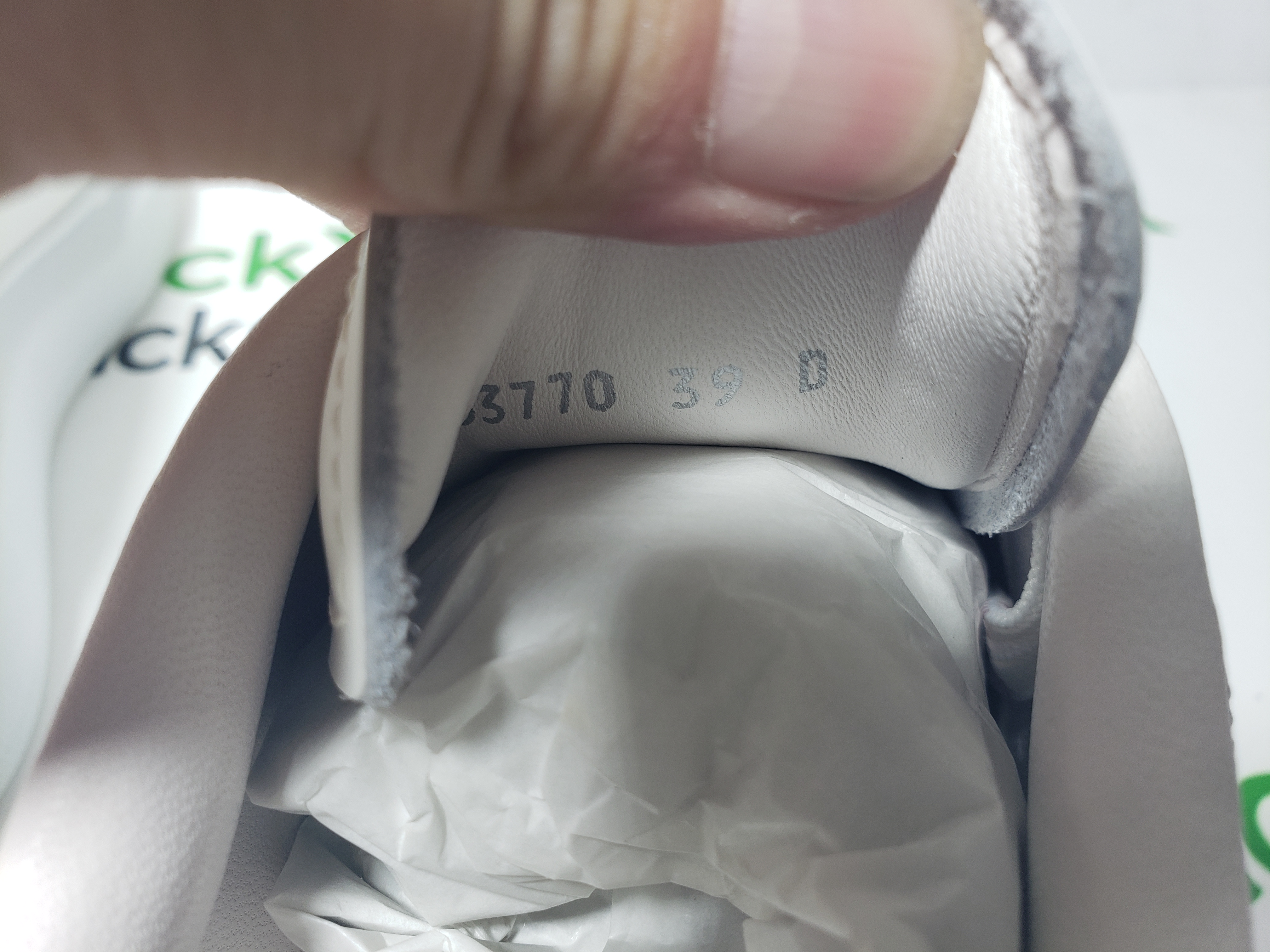 Alexander McQueen Sneaker Fen Yan Gjing review stockxkicks 03