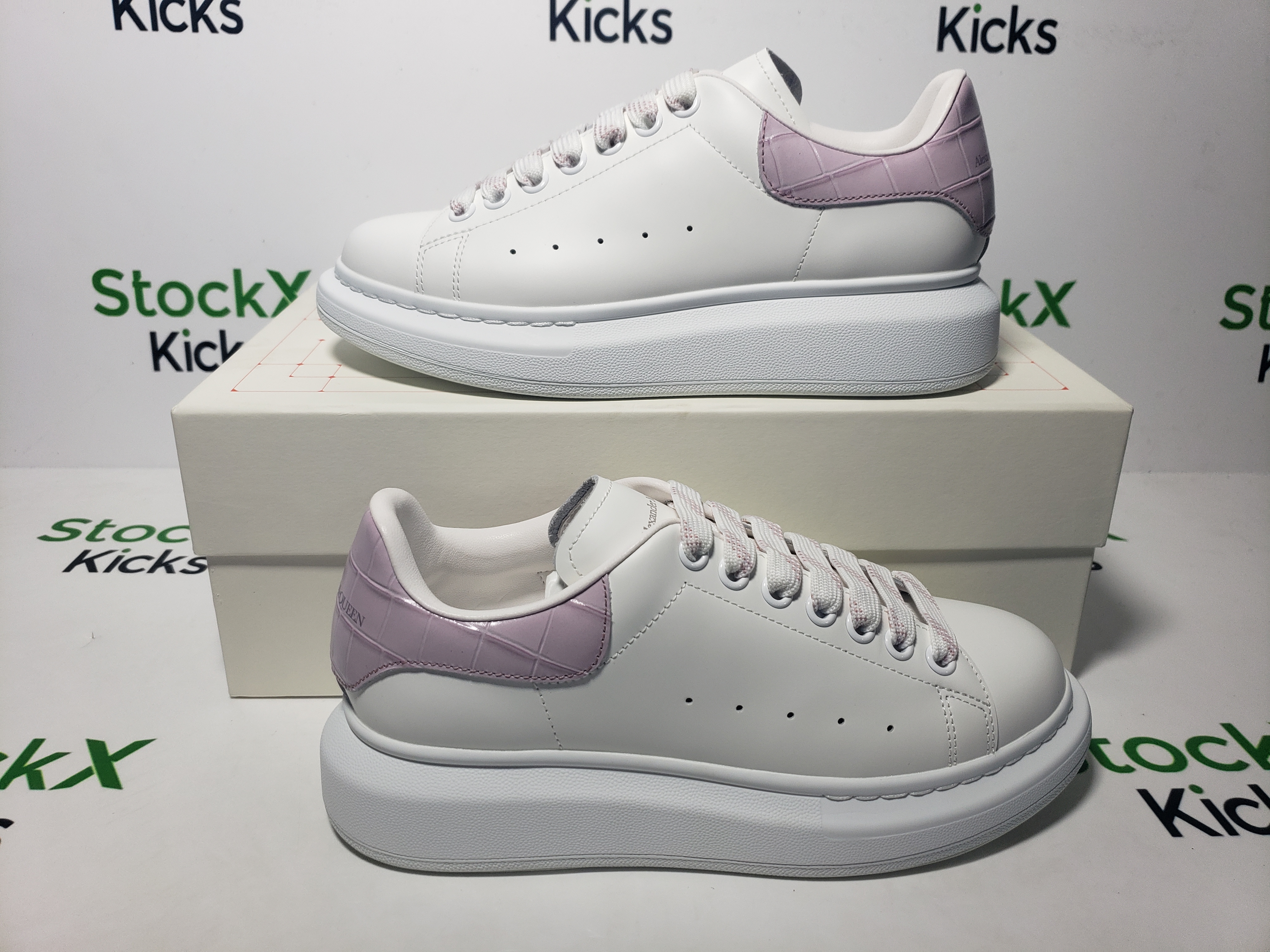 Alexander McQueen Sneaker Fen Yan Gjing review stockxkicks 05