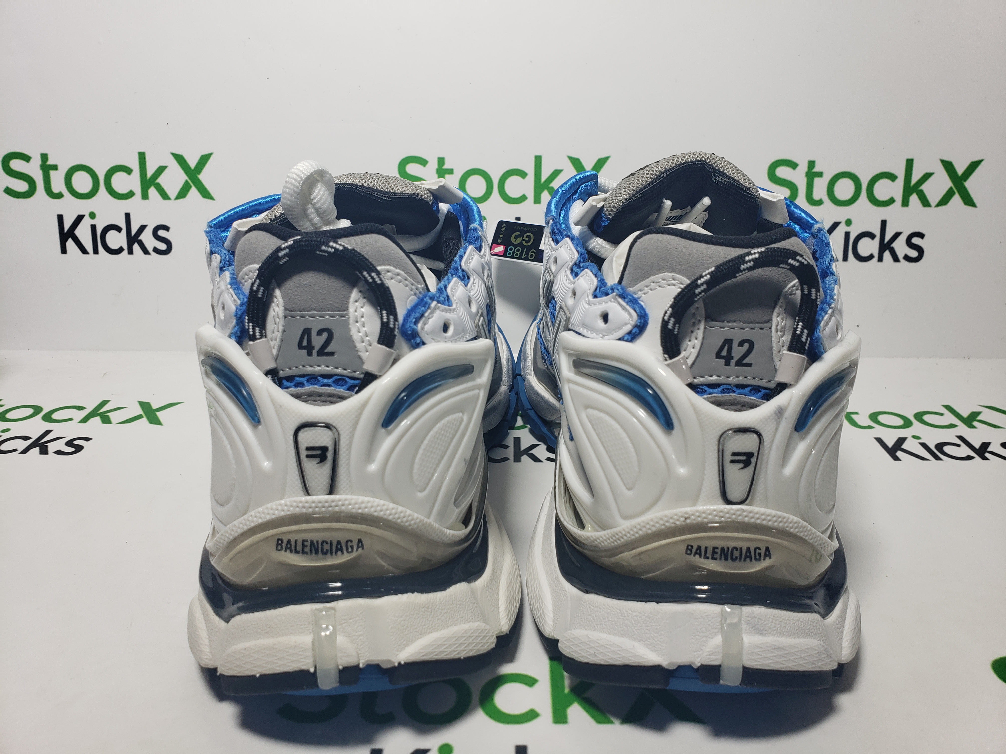 Balenciaga Runner Sneaker White Blue 677403 W3RB3 4912 review stockxkicks 02