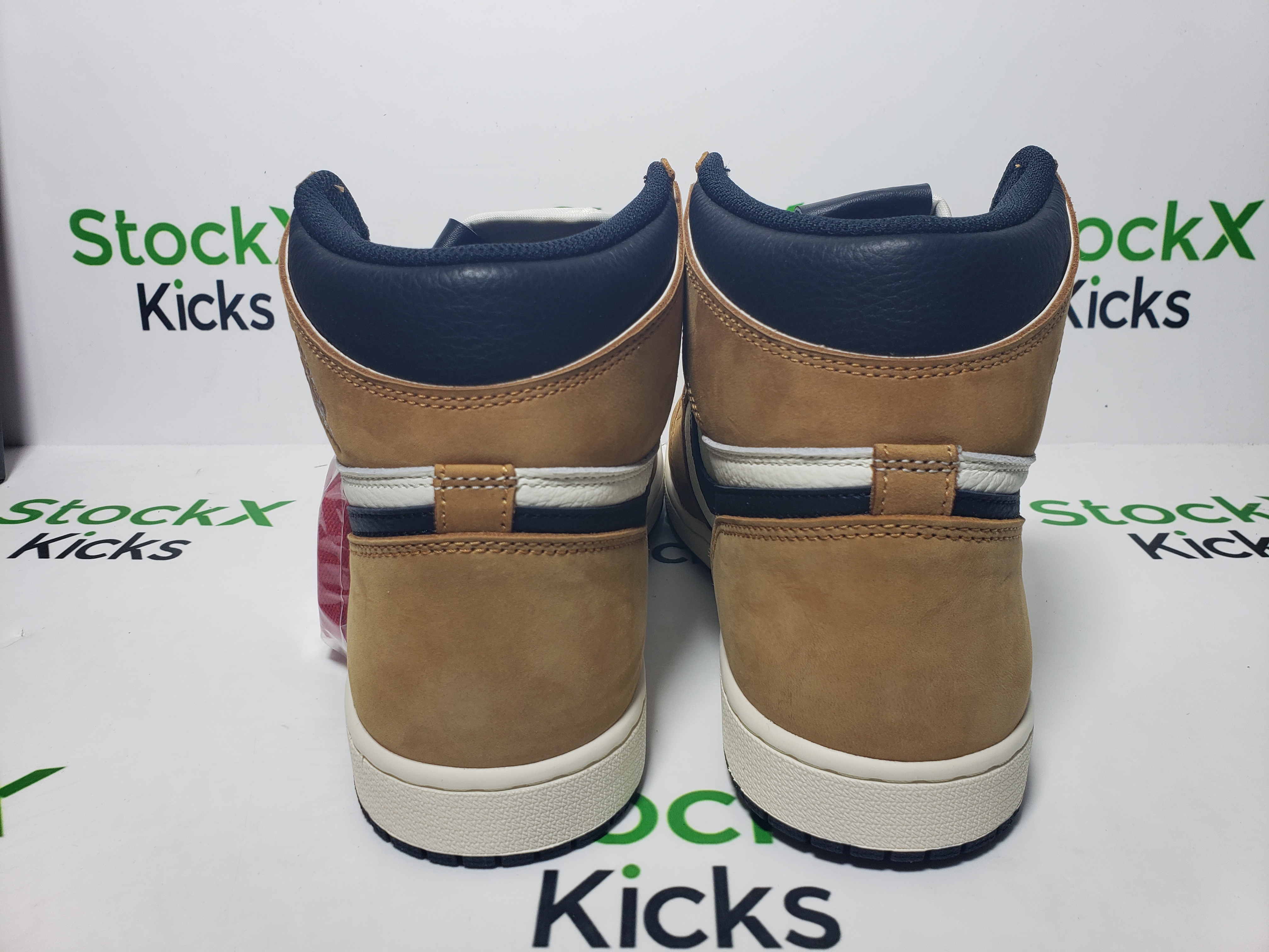  PK God Batch Air Jordan 1 Retro High Rookie of the Year 555088-700 review stockxkicks 02