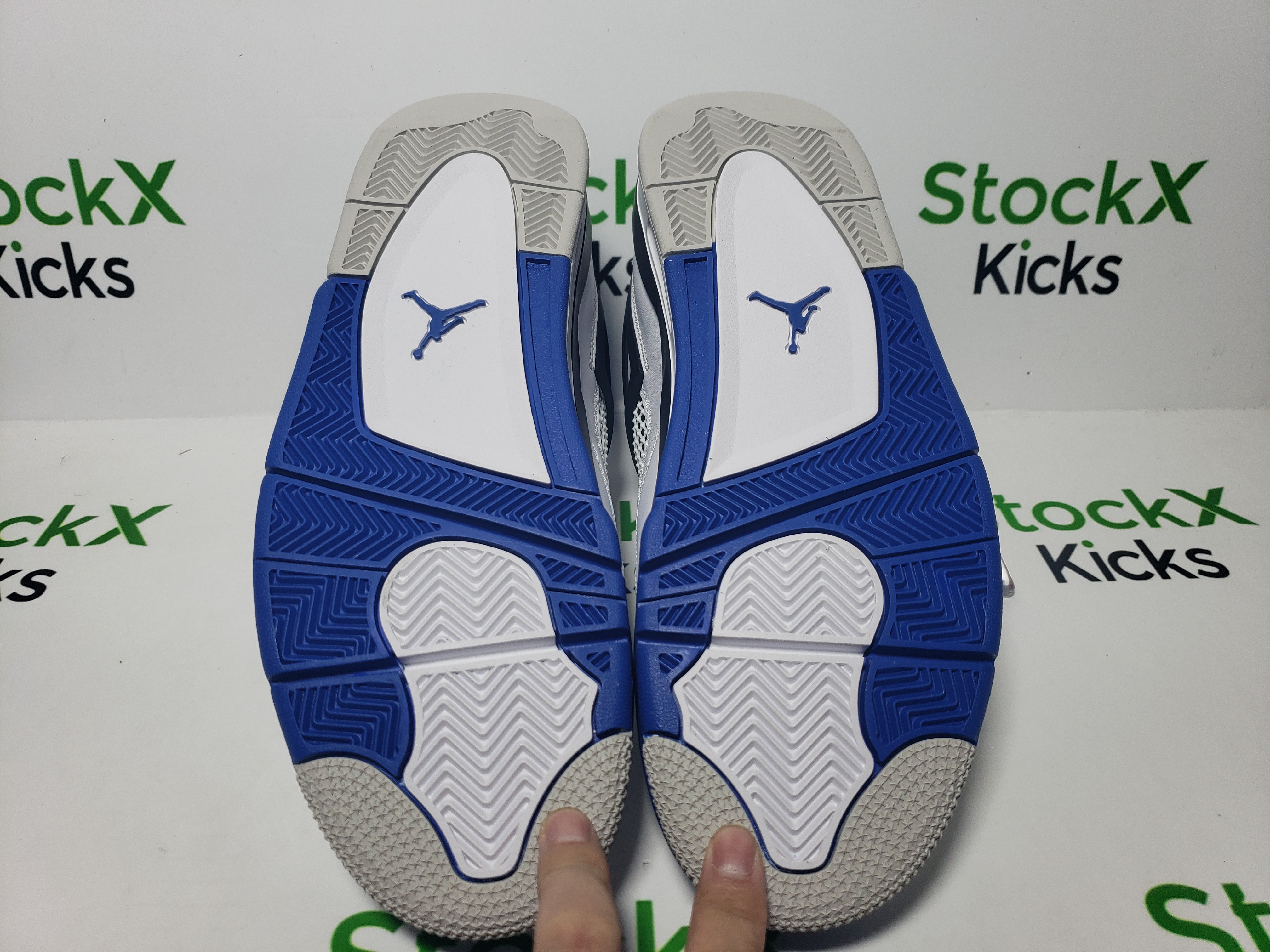 PK God Batch Air Jordan 4 Retro Motorsports 308497-117 review stockxkicks 04