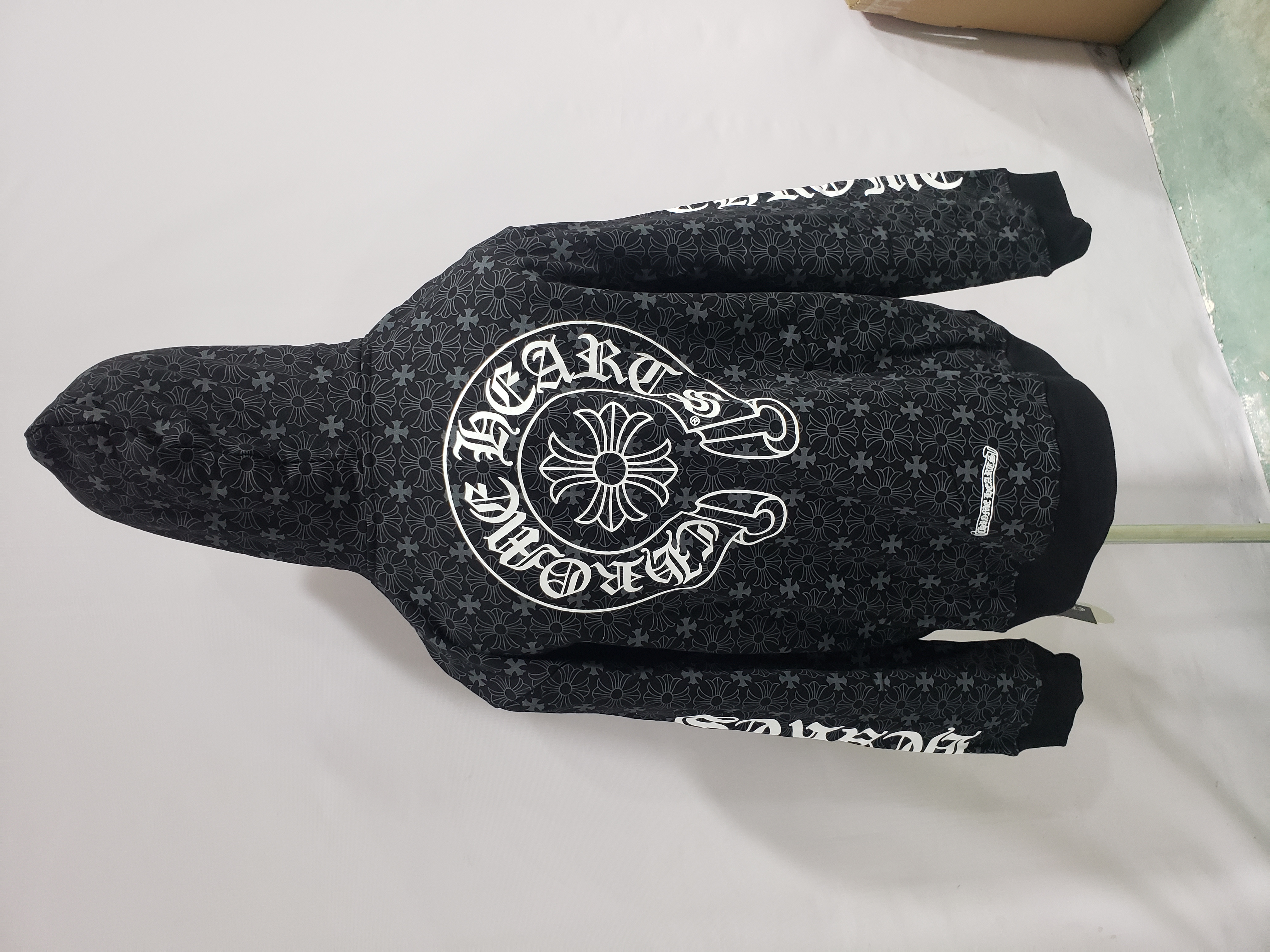 CHROME HEARTS Hoodie K5021 review Stockxkicks 04