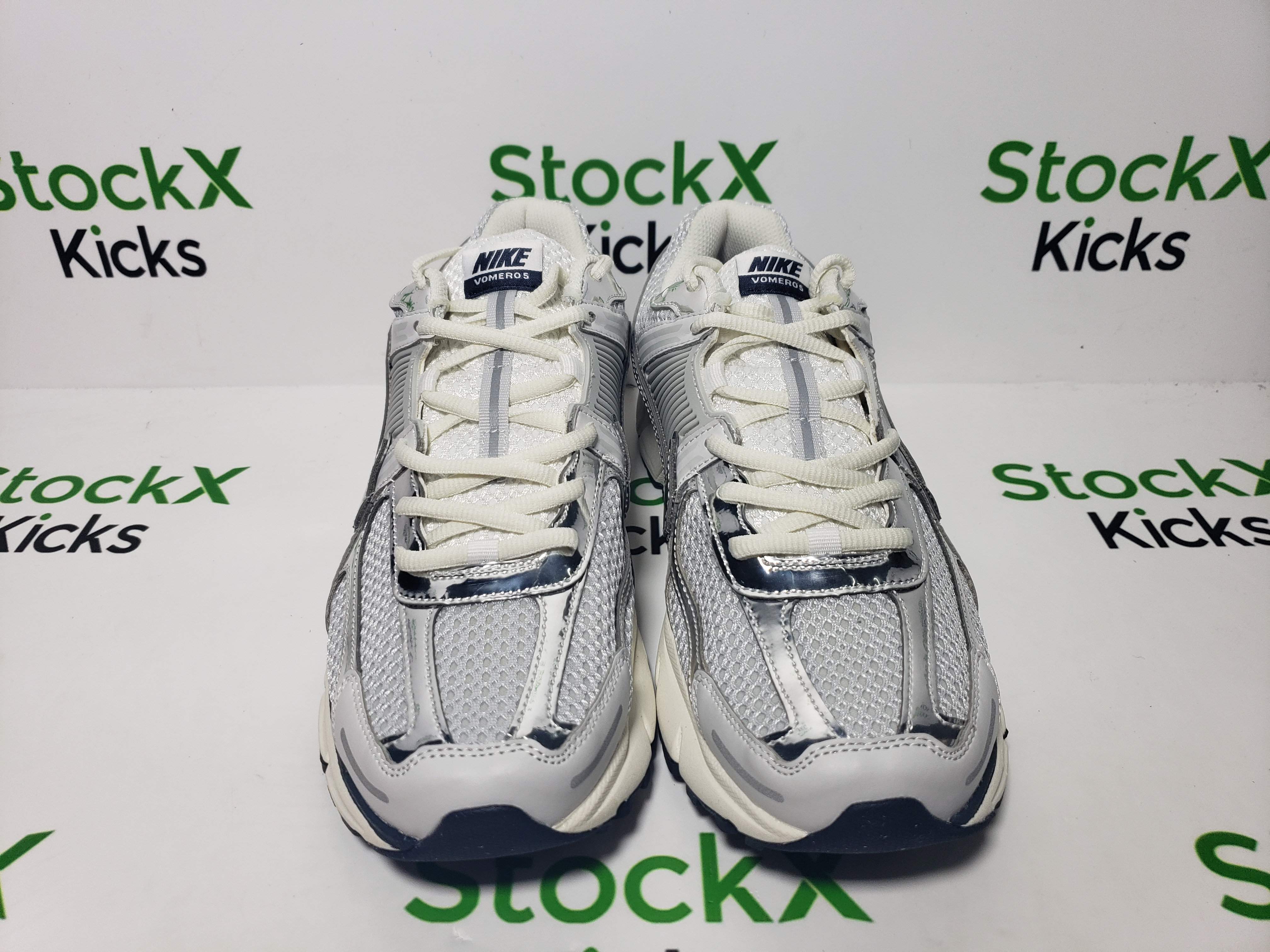 Nike Zoom Vomero 5 Photon Dust Metallic Silver FD0884-025 review Stockxkicks 01