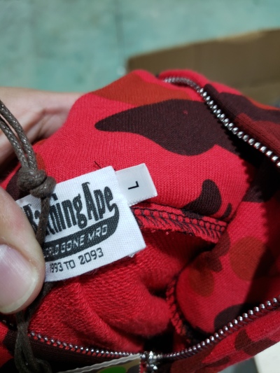 BAPE Color Camo Shark Zip Hoodie Red 4580793322511 review Stockxkicks 00