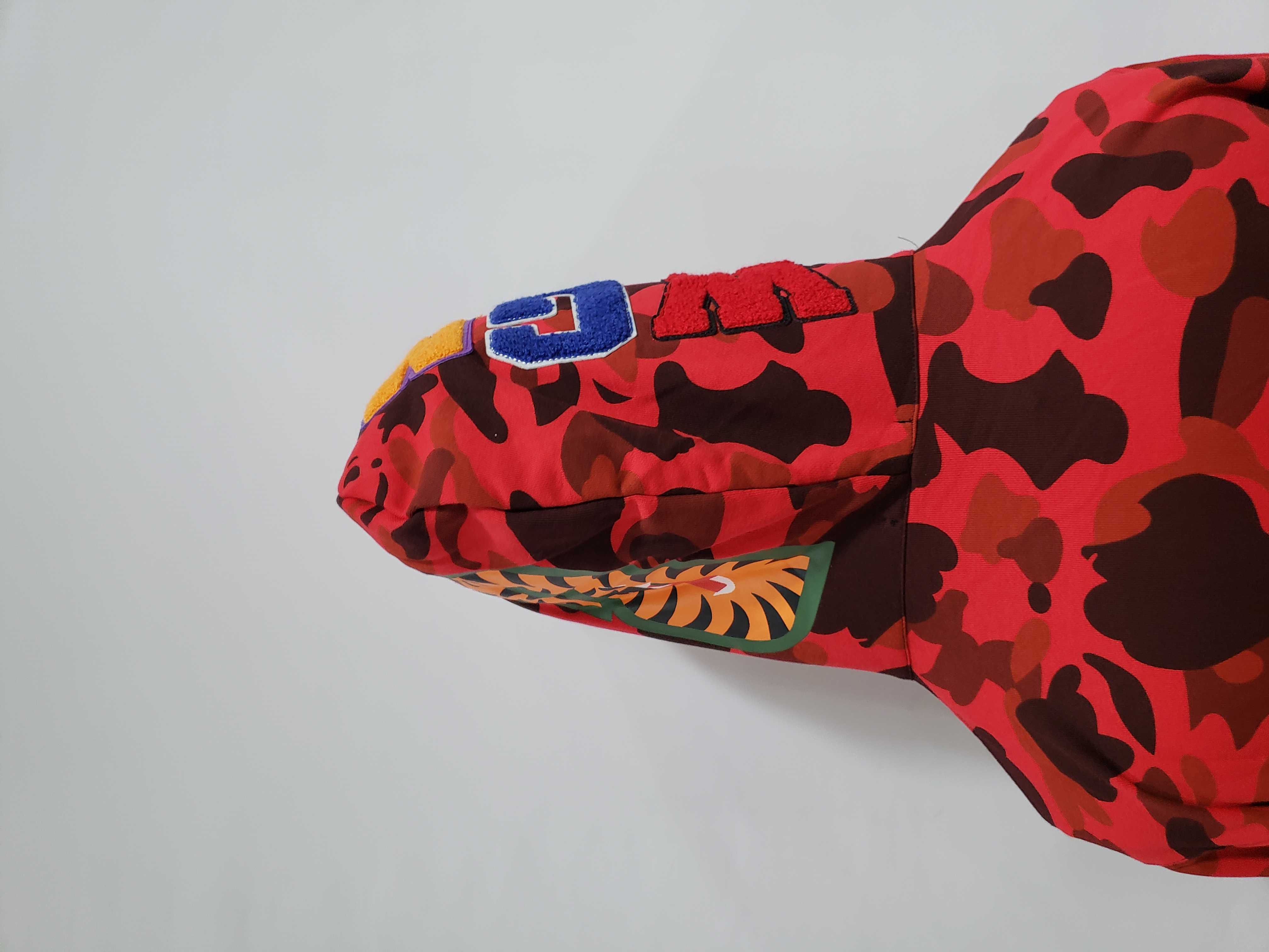 BAPE Color Camo Shark Zip Hoodie Red 4580793322511 review Stockxkicks 03
