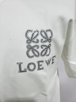 Loewe 24ss Hot diamond Four-Leaf Clover T-Shirt White review Stockxkicks 03