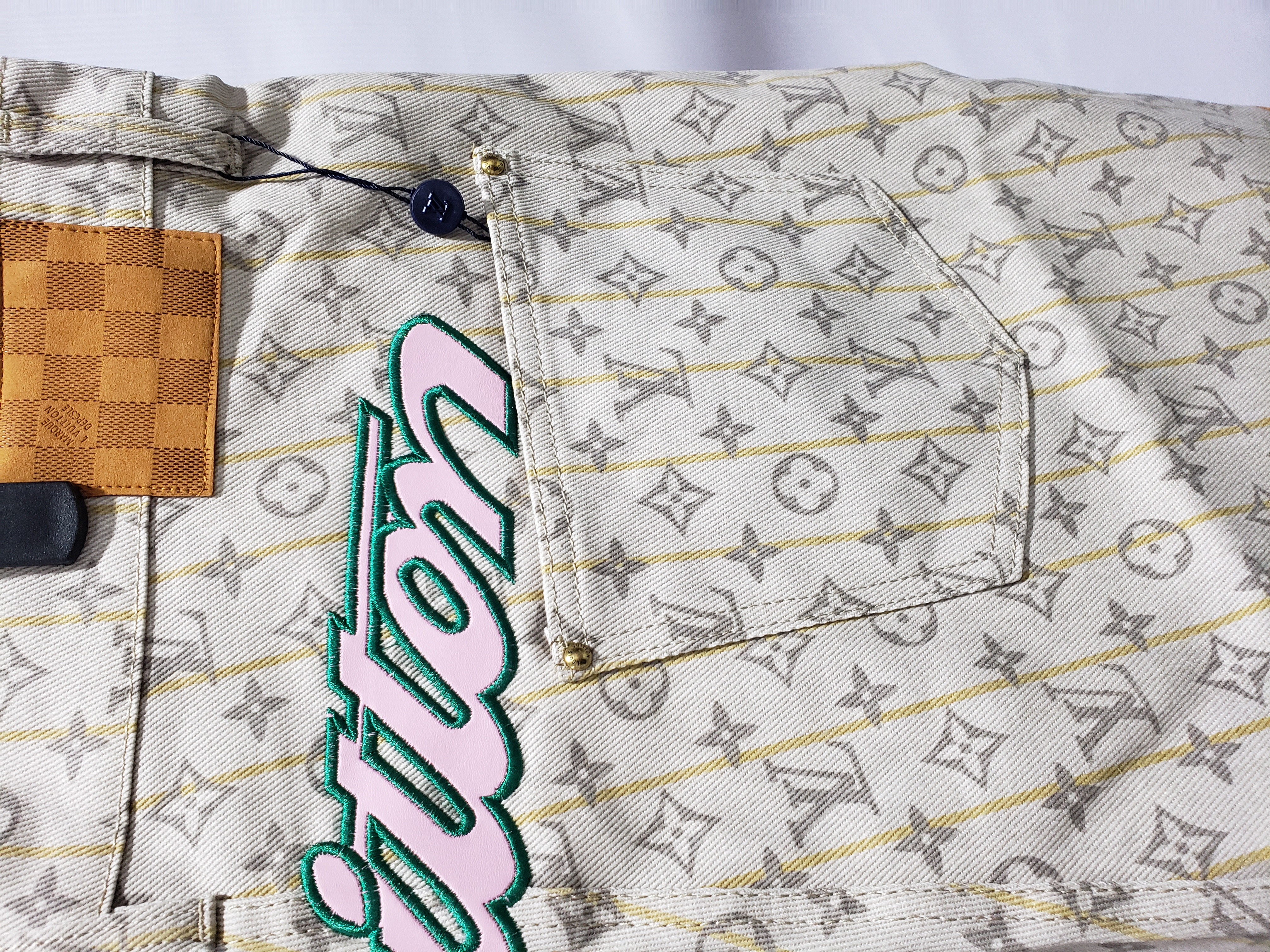 Louis Vuitton Catwalk joint Japanese Shorts review Stockxkicks 05