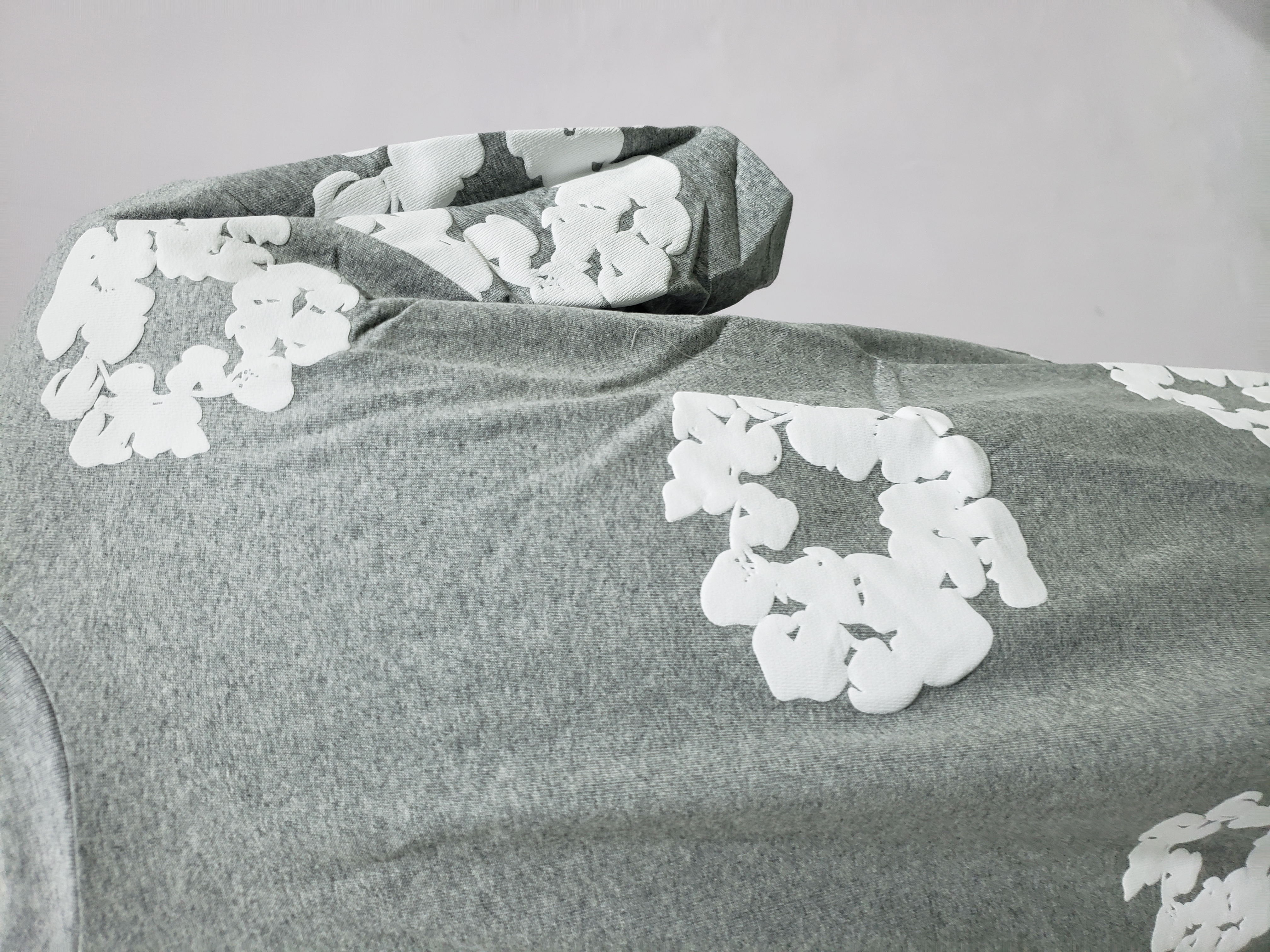 Denim Tears T-Shirt Grey EG DTT10 review Stockxkicks 02