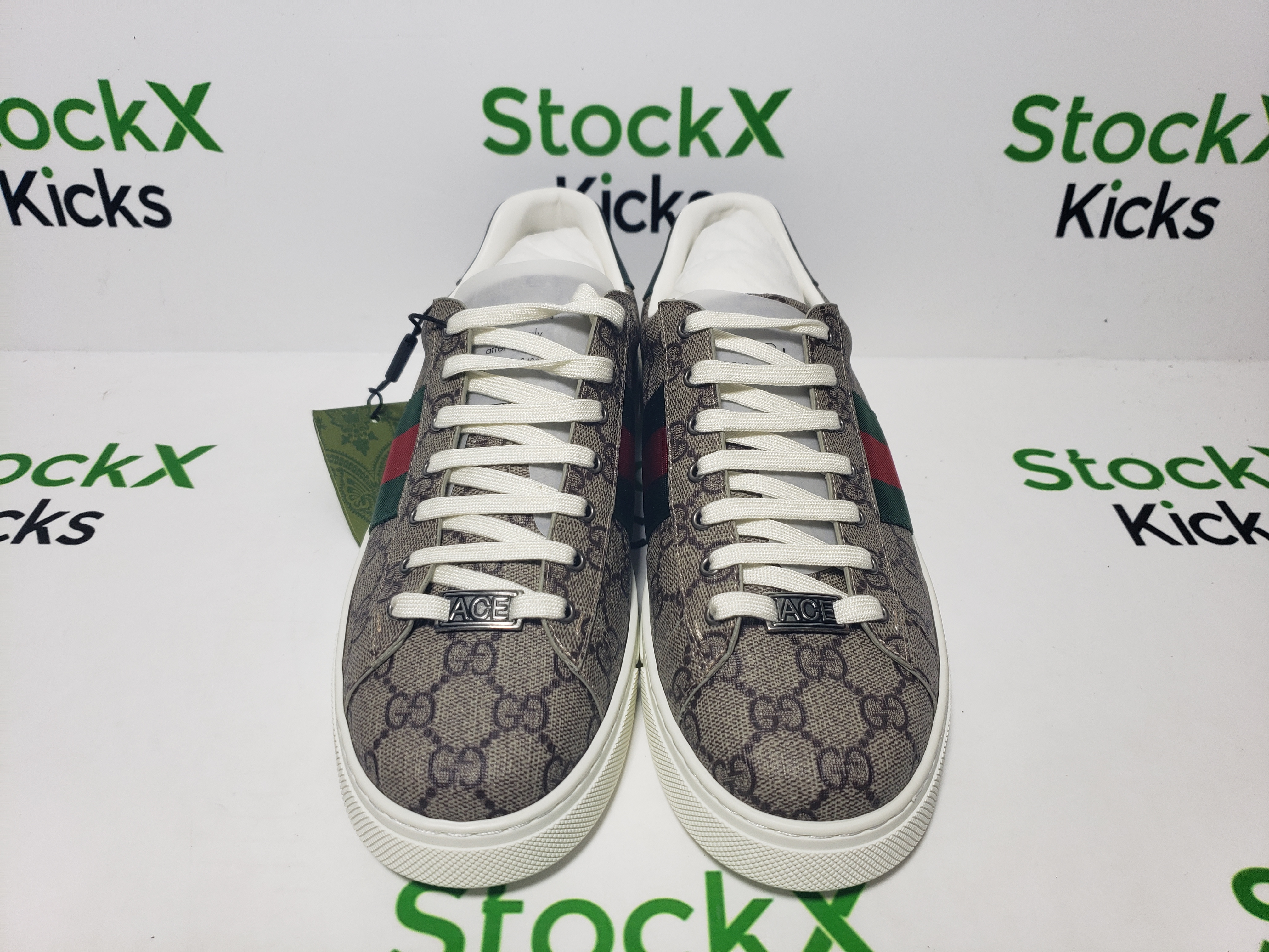 Gucci Ace sneaker with Web Beige And Ebony GG Supreme 760775 FACMZ 9746 review Stockxkicks 01