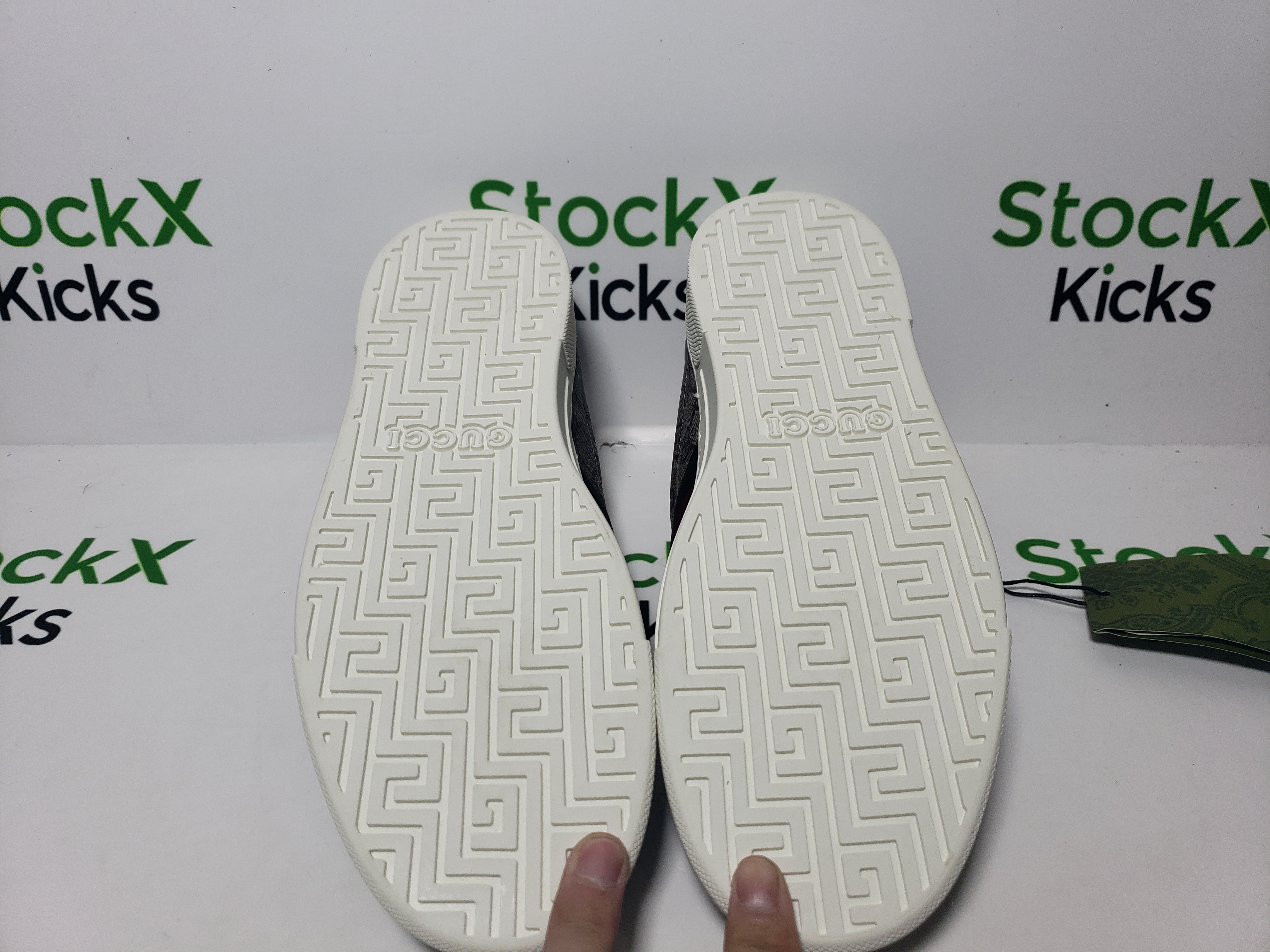 Gucci Ace sneaker with Web Beige And Ebony GG Supreme 760775 FACMZ 9746 review Stockxkicks 04