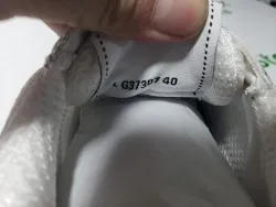 Chanel CC Logo Sneaker Black Silver review Stockxkicks 04
