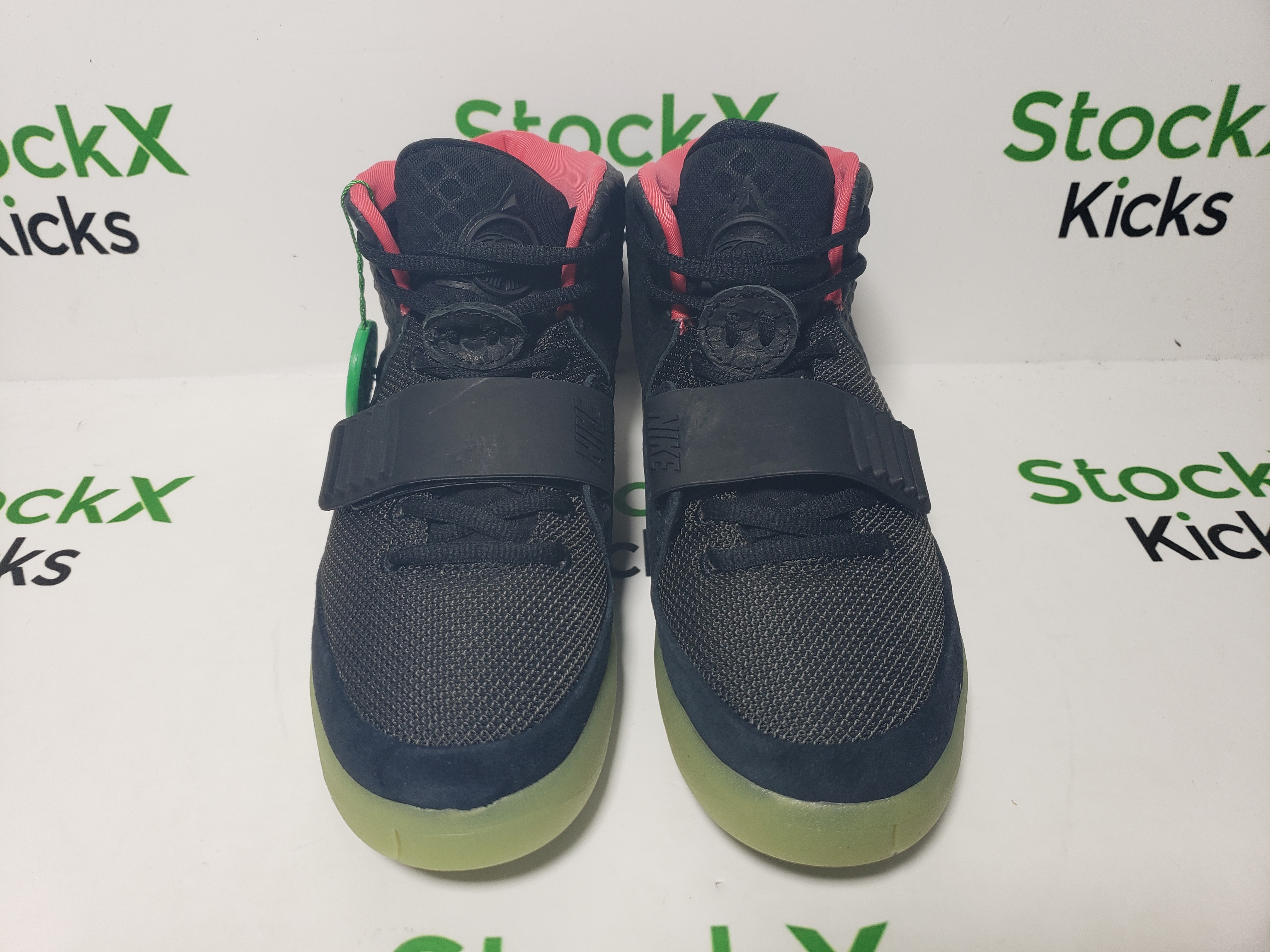 Nike Air Yeezy 2 Solar Red 508214-006 review Stockxkicks 01