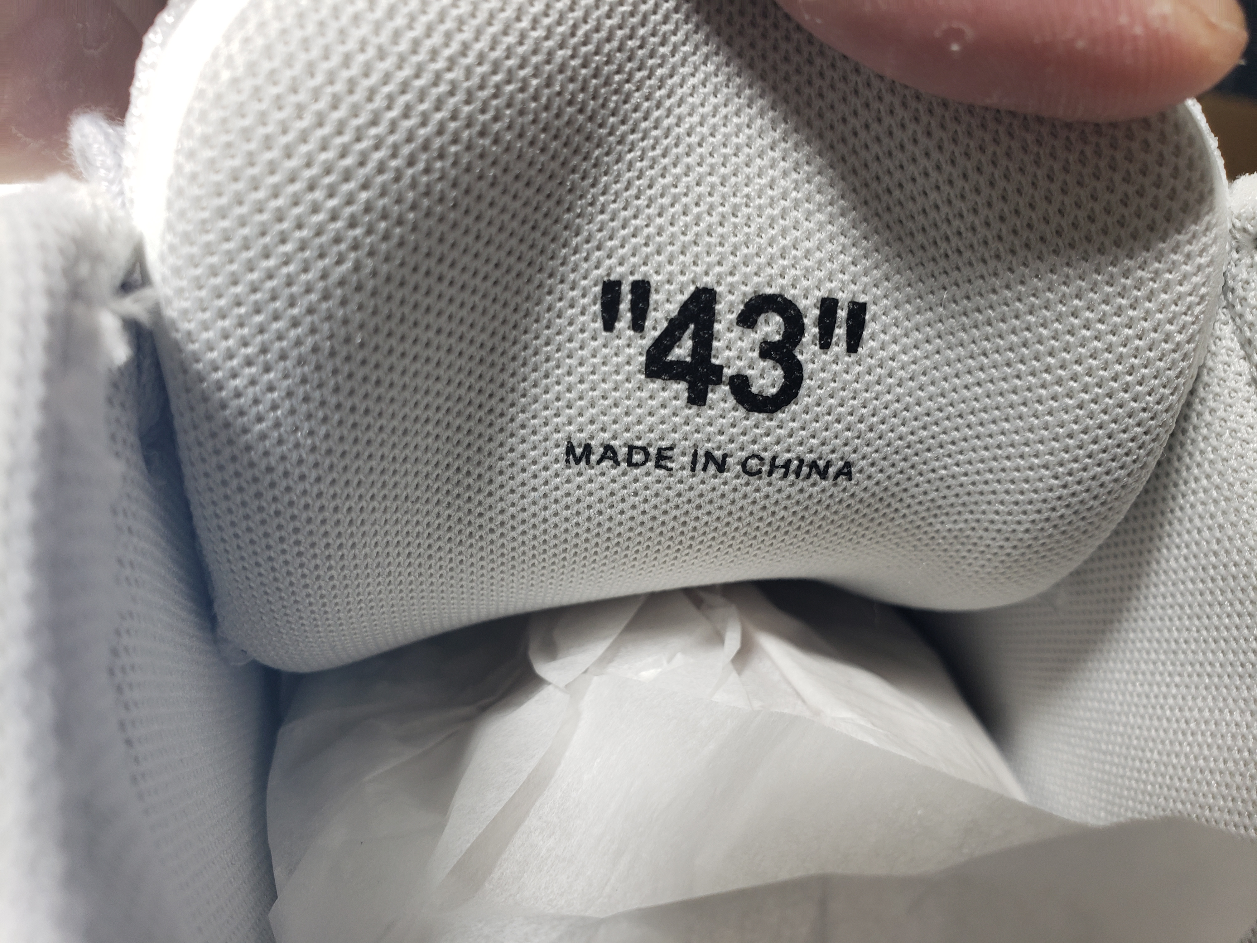 PK God Batch OFF-WHITE Out Of Office OOO Low Tops White and Blue Tail OMIA189F 23LEA005 0546 review Stockxkicks 03