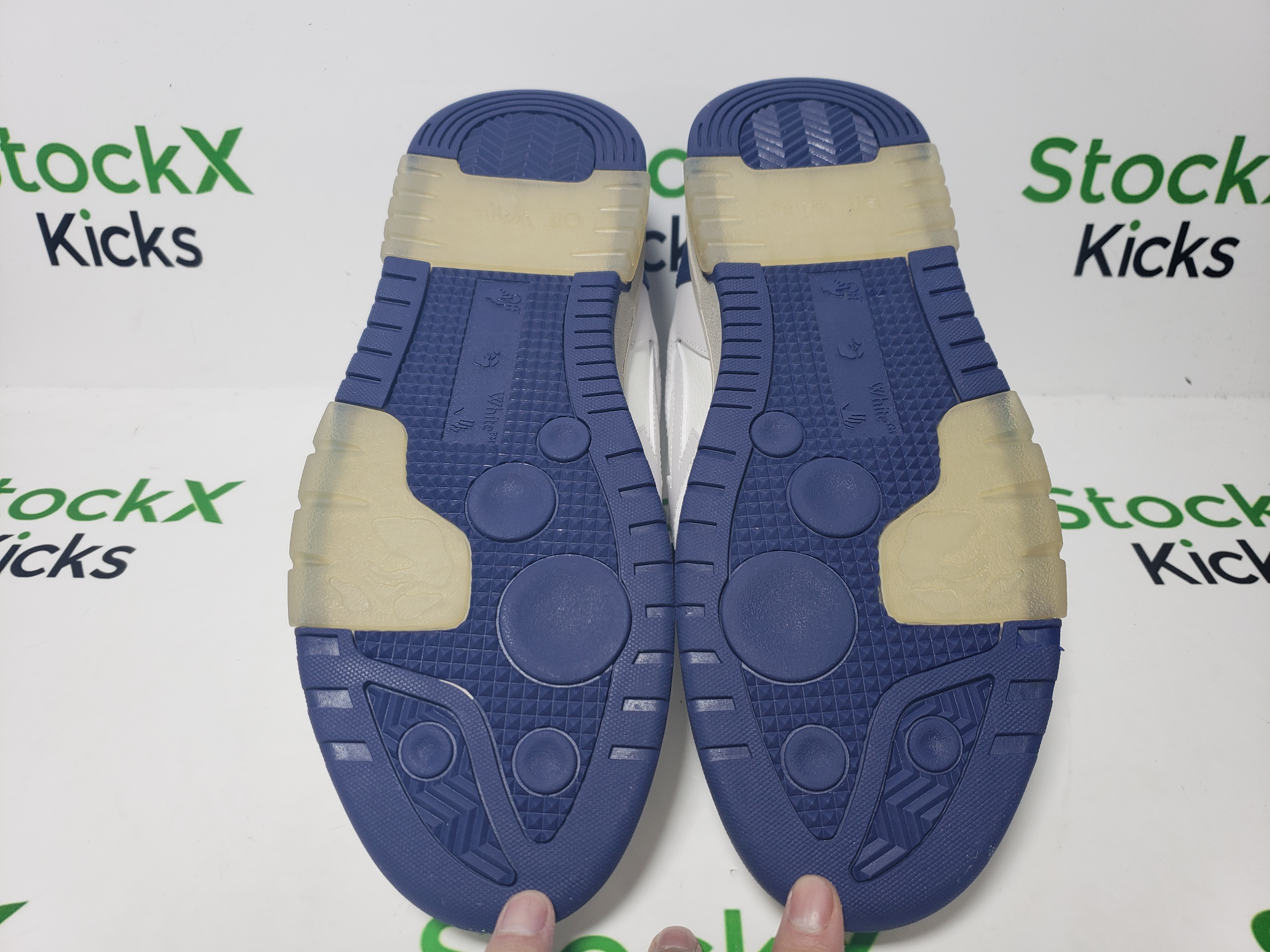 PK God Batch OFF-WHITE Out Of Office OOO Low Tops White and Blue Tail OMIA189F 23LEA005 0546 review Stockxkicks 04