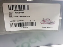 Balenciaga 3XL Sneaker Silver Pink 734731 W3XL5 9050 review Stockxkicks 01