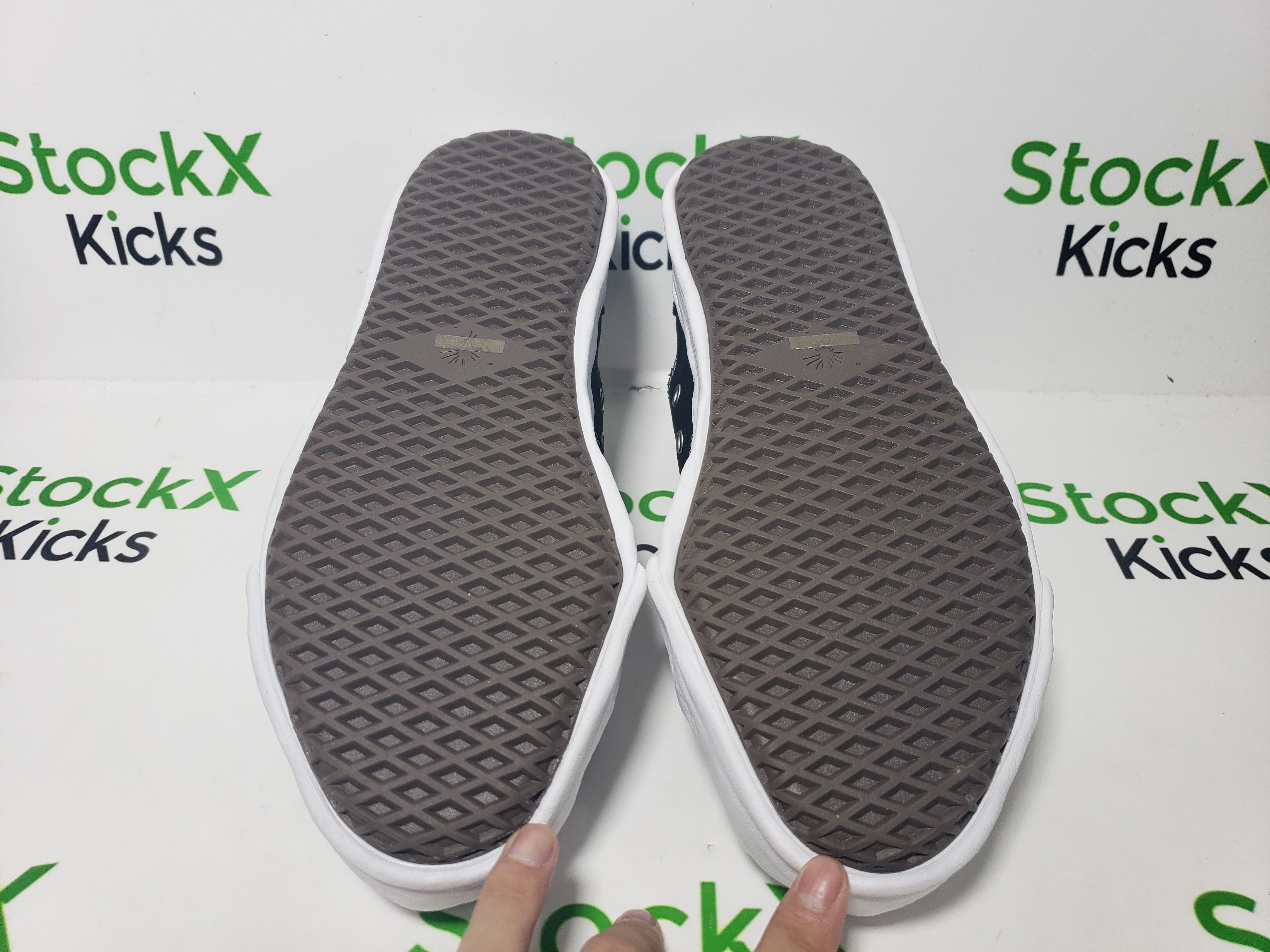 MIHARA YASUHIRO Black And White NO.777 review Stockxkicks 04