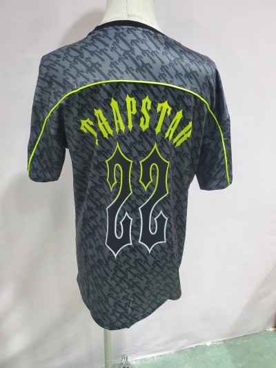 Trapstar Football Jersey T-Shirt PT950621 review Stockxkicks 03