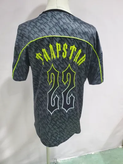Trapstar Football Jersey T-Shirt PT950621 review Stockxkicks 03
