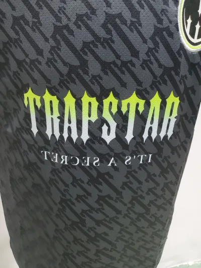Trapstar Football Jersey T-Shirt PT950621 review Stockxkicks 02
