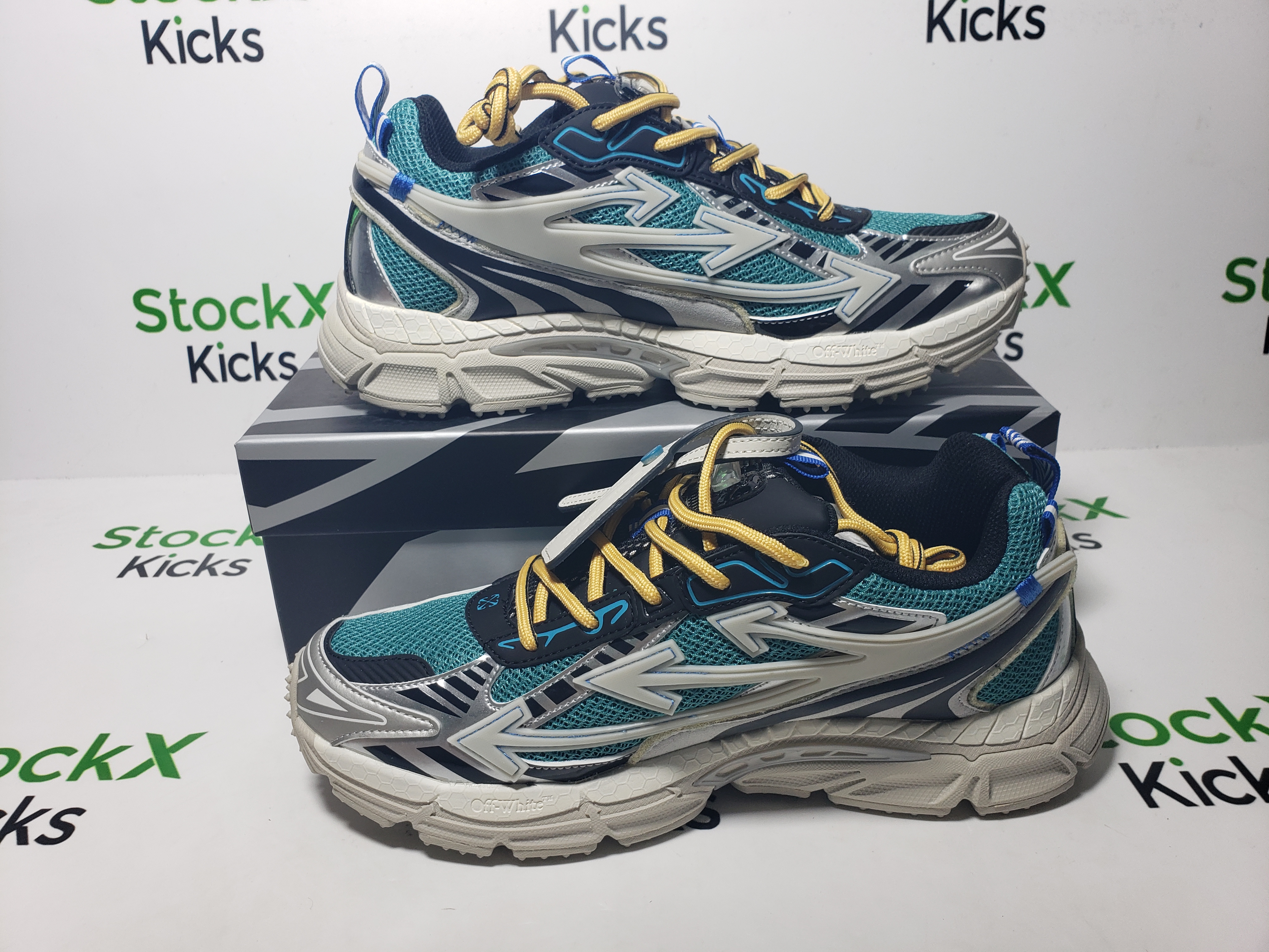 Off White Be Right Back Sneakers Paris OIIA295F24 FAB00 10008 review Stockxkicks 06