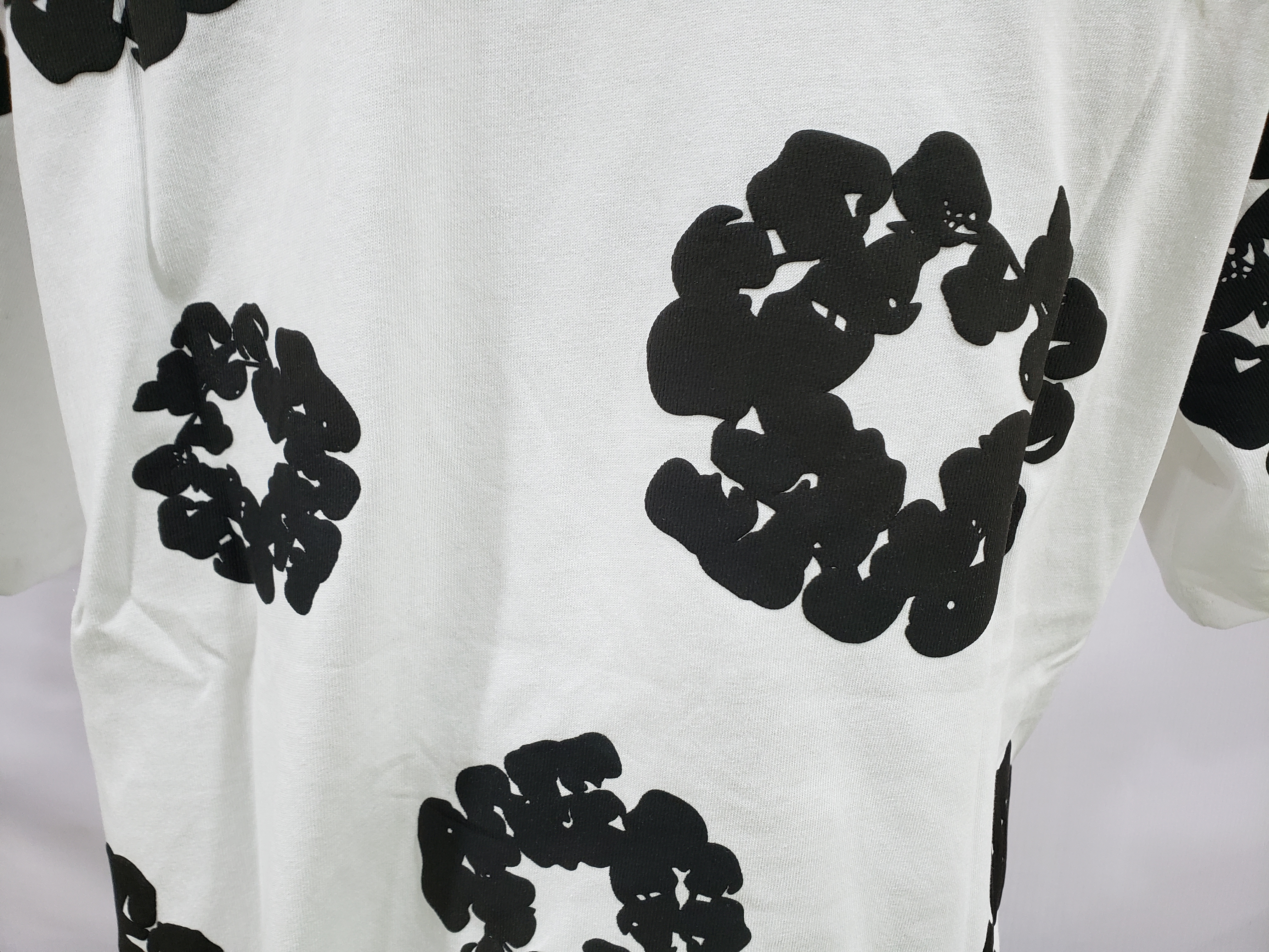 Denim Tears T-Shirt White EG DTT13 review Stockxkicks 03