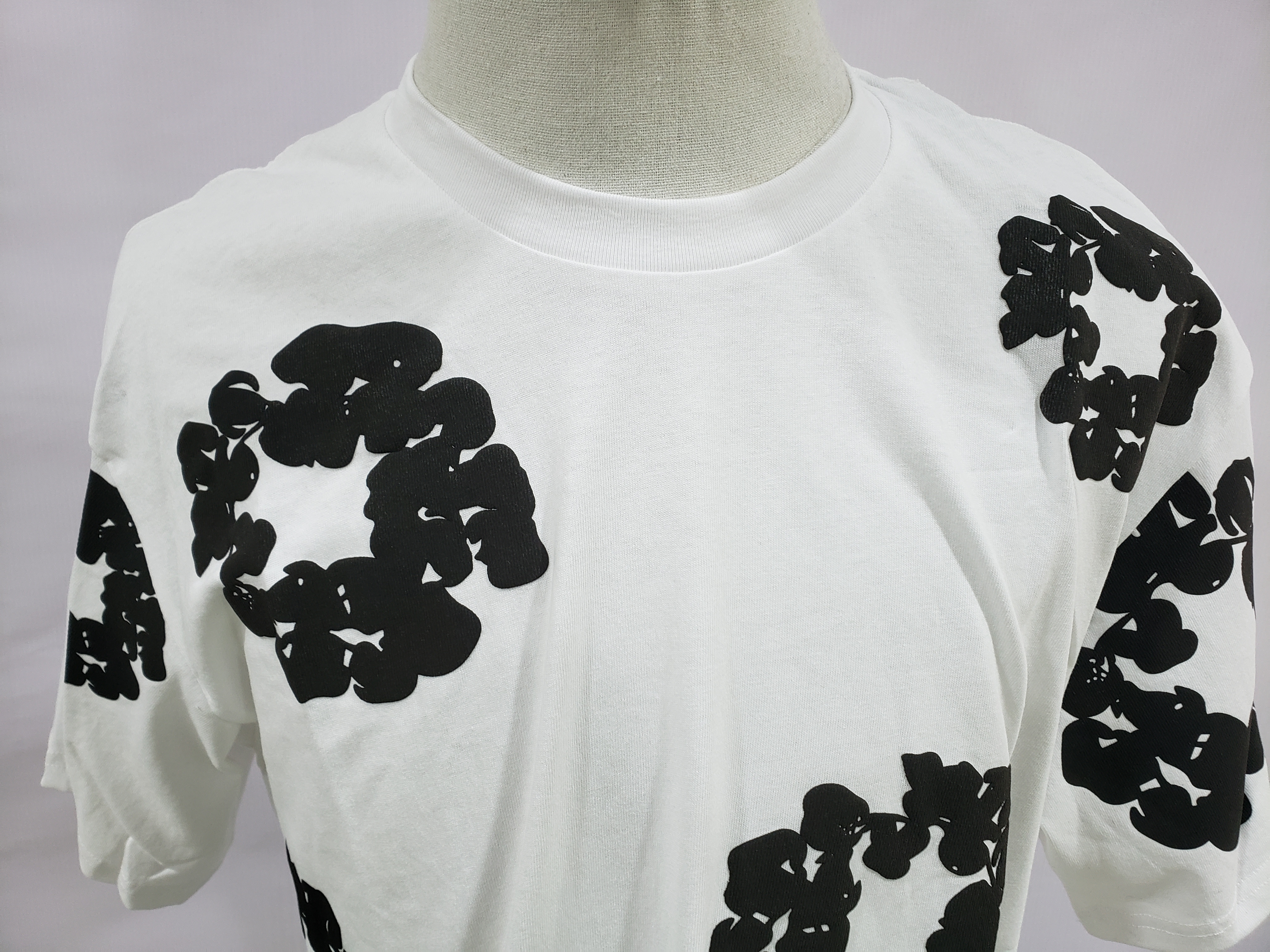 Denim Tears T-Shirt White EG DTT13 review Stockxkicks 04