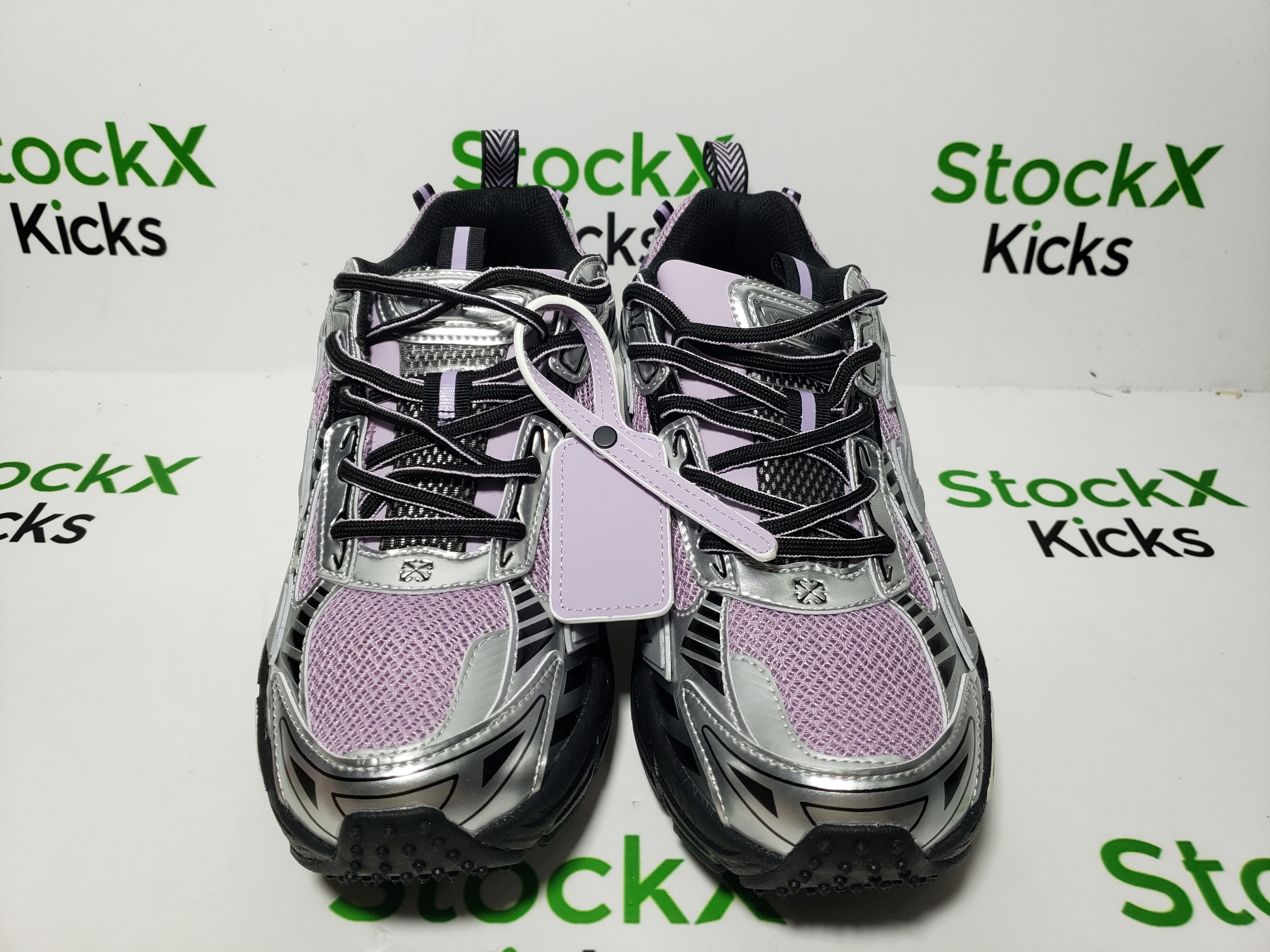 Off White Be Right Back Sneakers Pink Purple OWIA289S25 FAB00 1723F review Stockxkicks 01