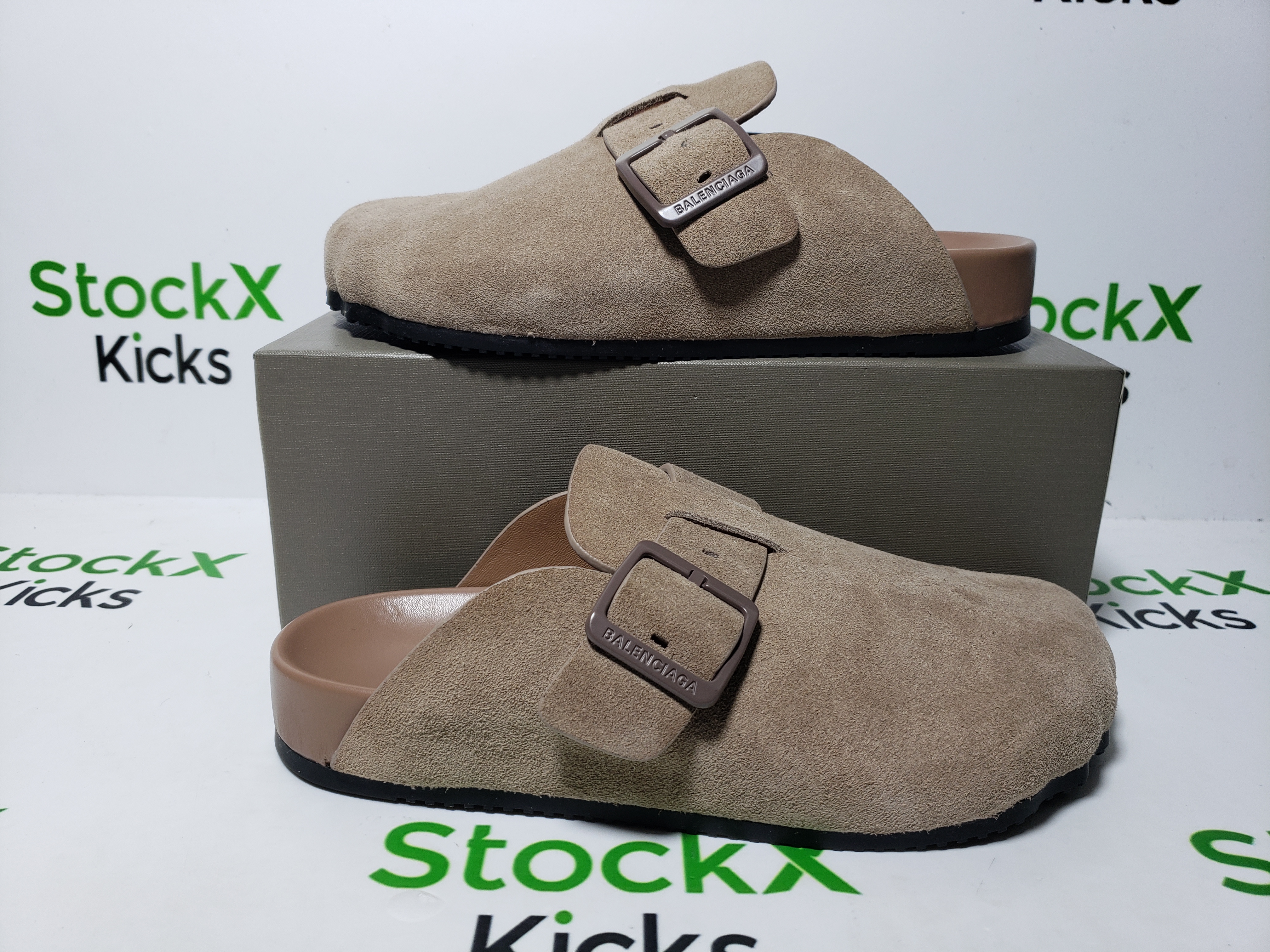 Balenciaga Men's Sunday Mule in Brown review Stockxkicks 05