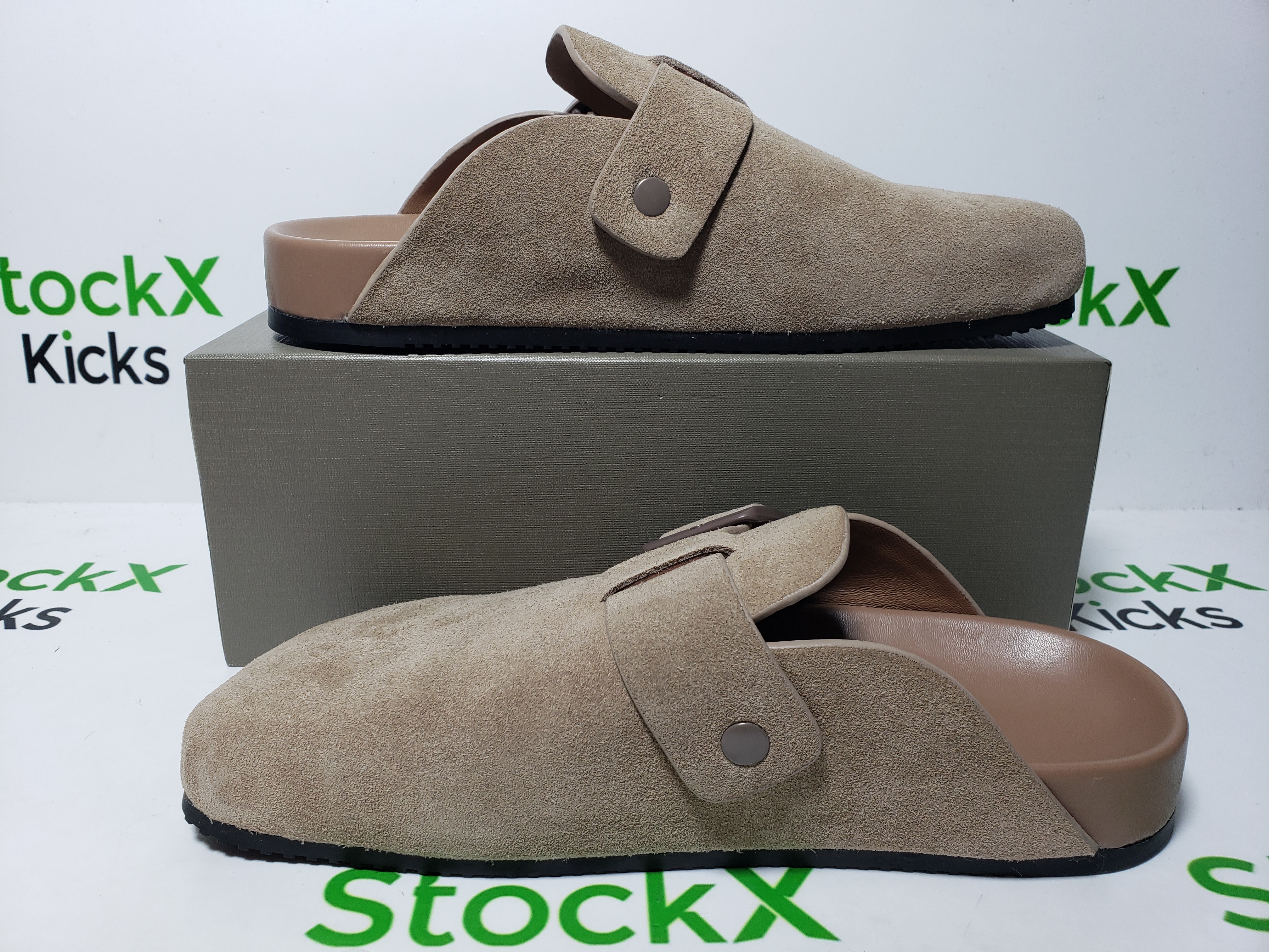 Balenciaga Men's Sunday Mule in Brown review Stockxkicks 06