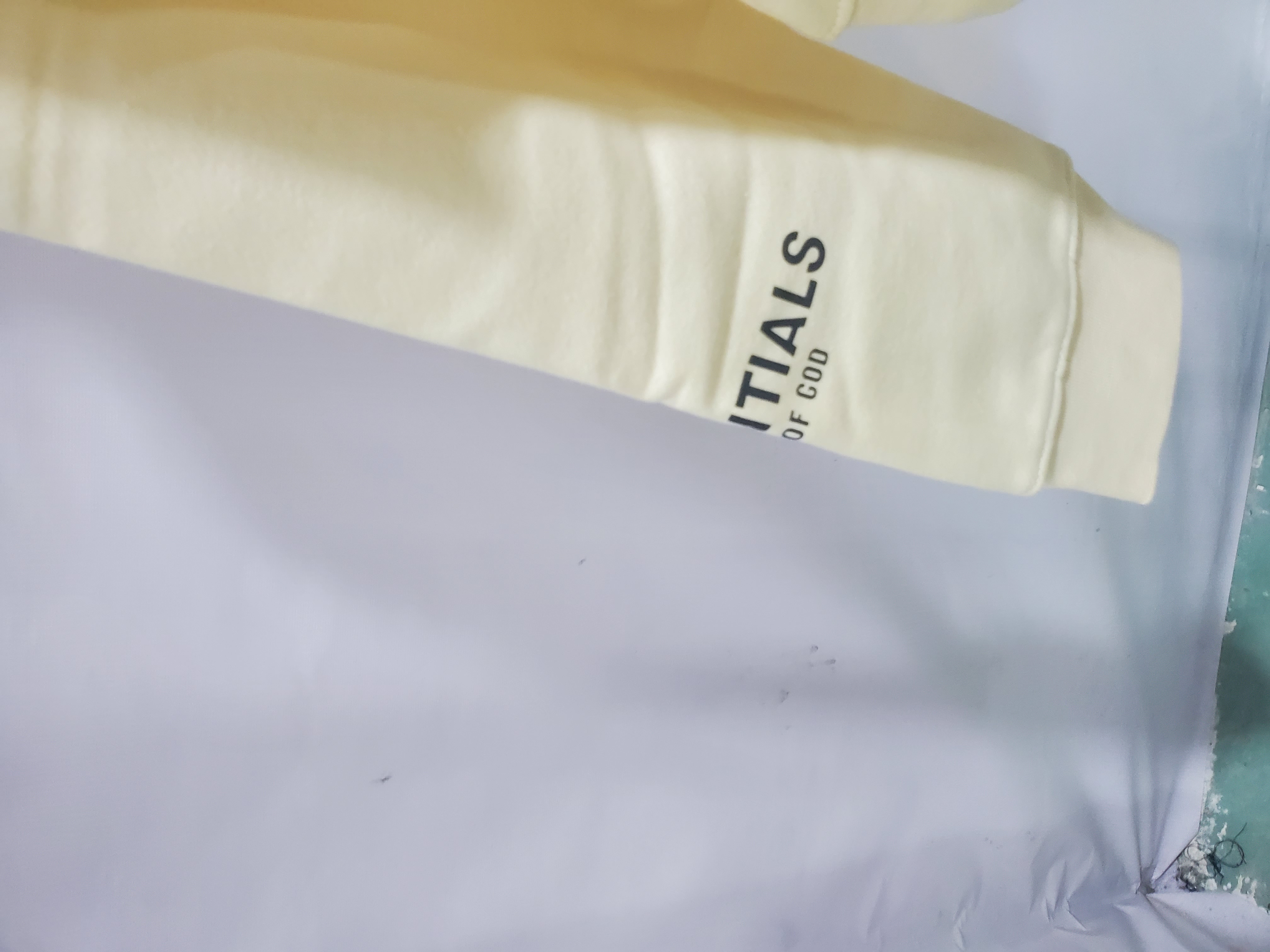 Fear Of God Essentials Pullover Hoodie Applique Logo Buttercream review Stockxkicks 04