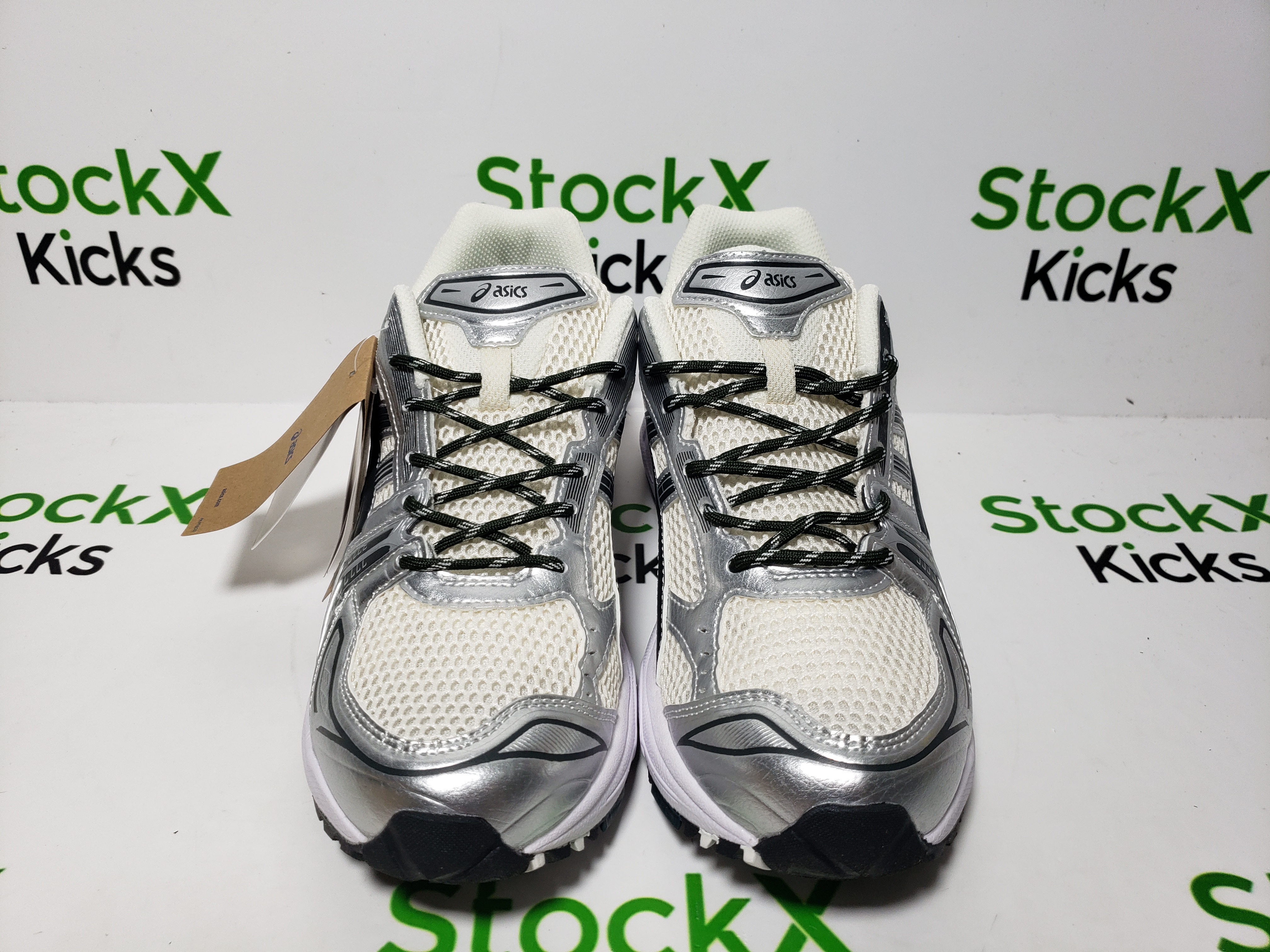 ASICS Gel-Kayano 14 Kith Cream Scarab 1203A566-100 review Stockxkicks 01