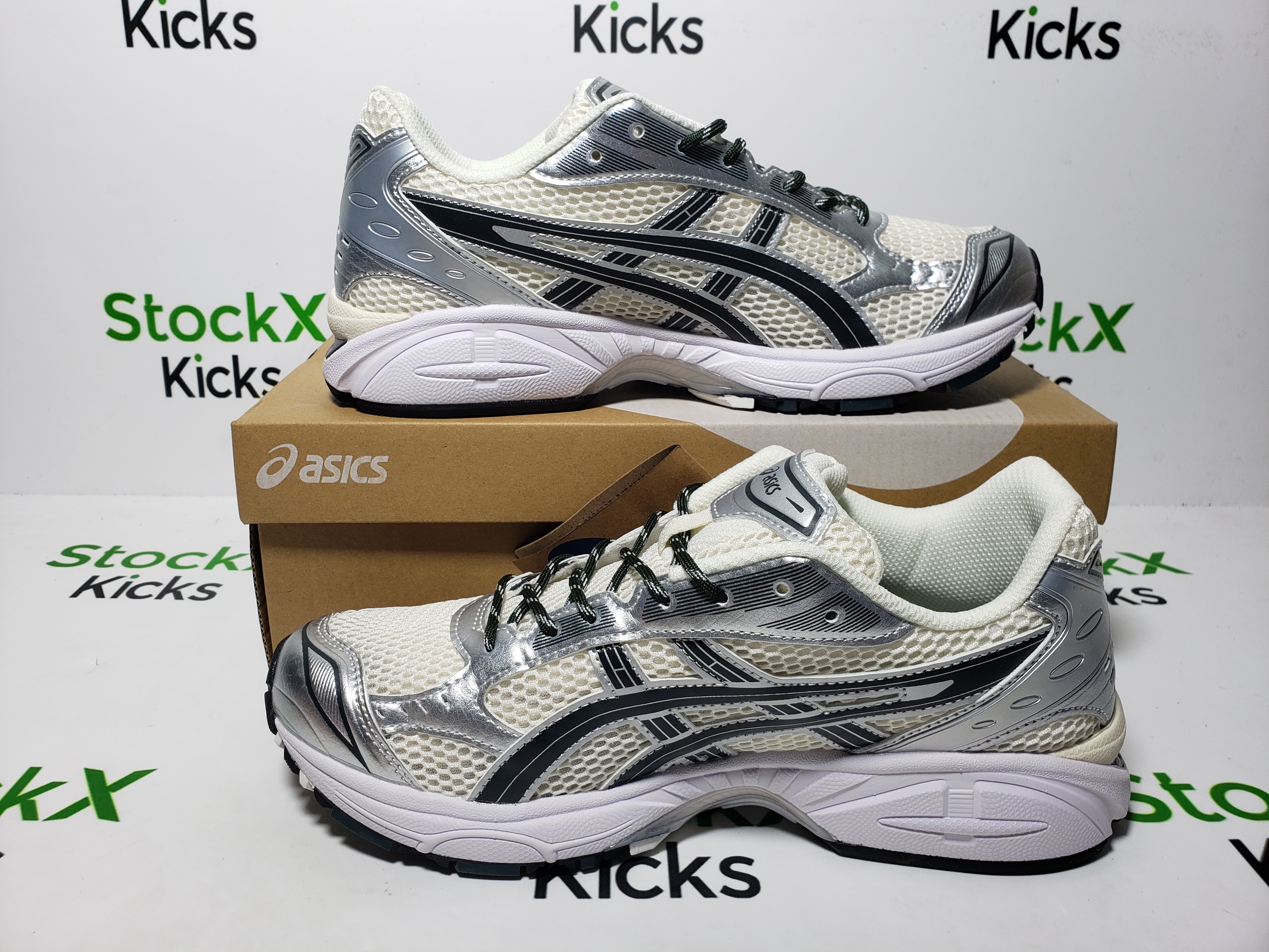 ASICS Gel-Kayano 14 Kith Cream Scarab 1203A566-100 review Stockxkicks 06